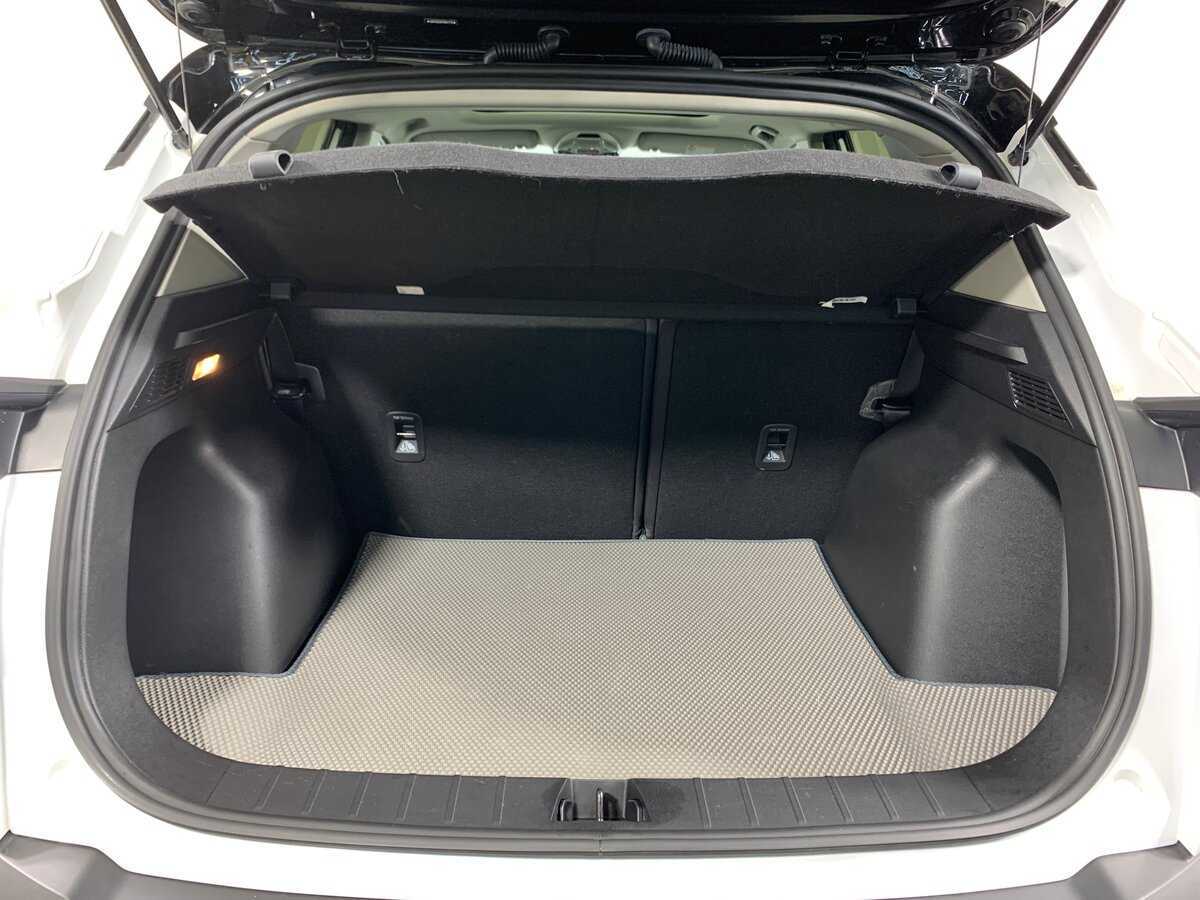 Geely Coolray, 2023 Фото №21