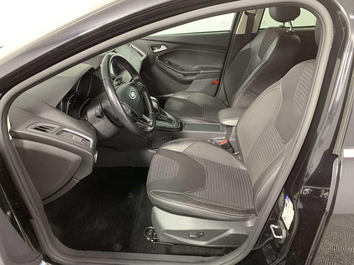 Ford Focus, 2017 Фото №14