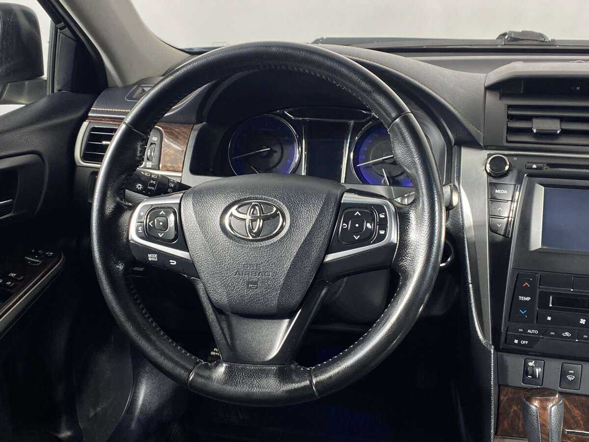 Toyota Camry, 2017 Фото №12