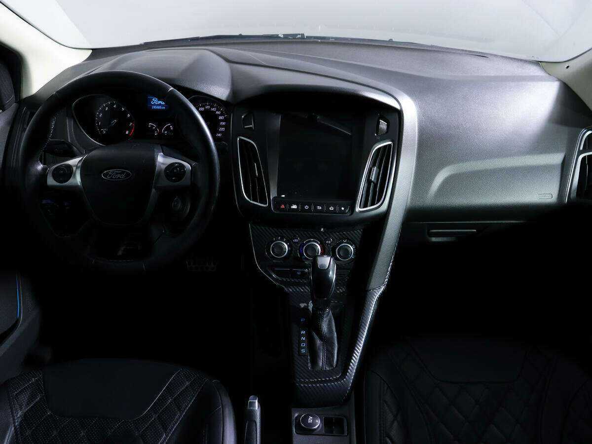 Ford Focus, 2012 Фото №11