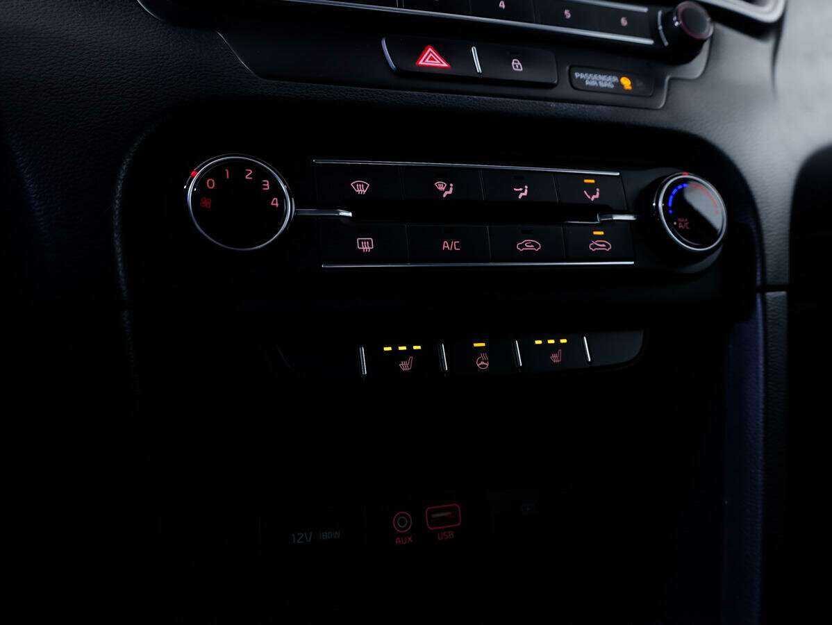 Kia Ceed, 2019 Фото №15