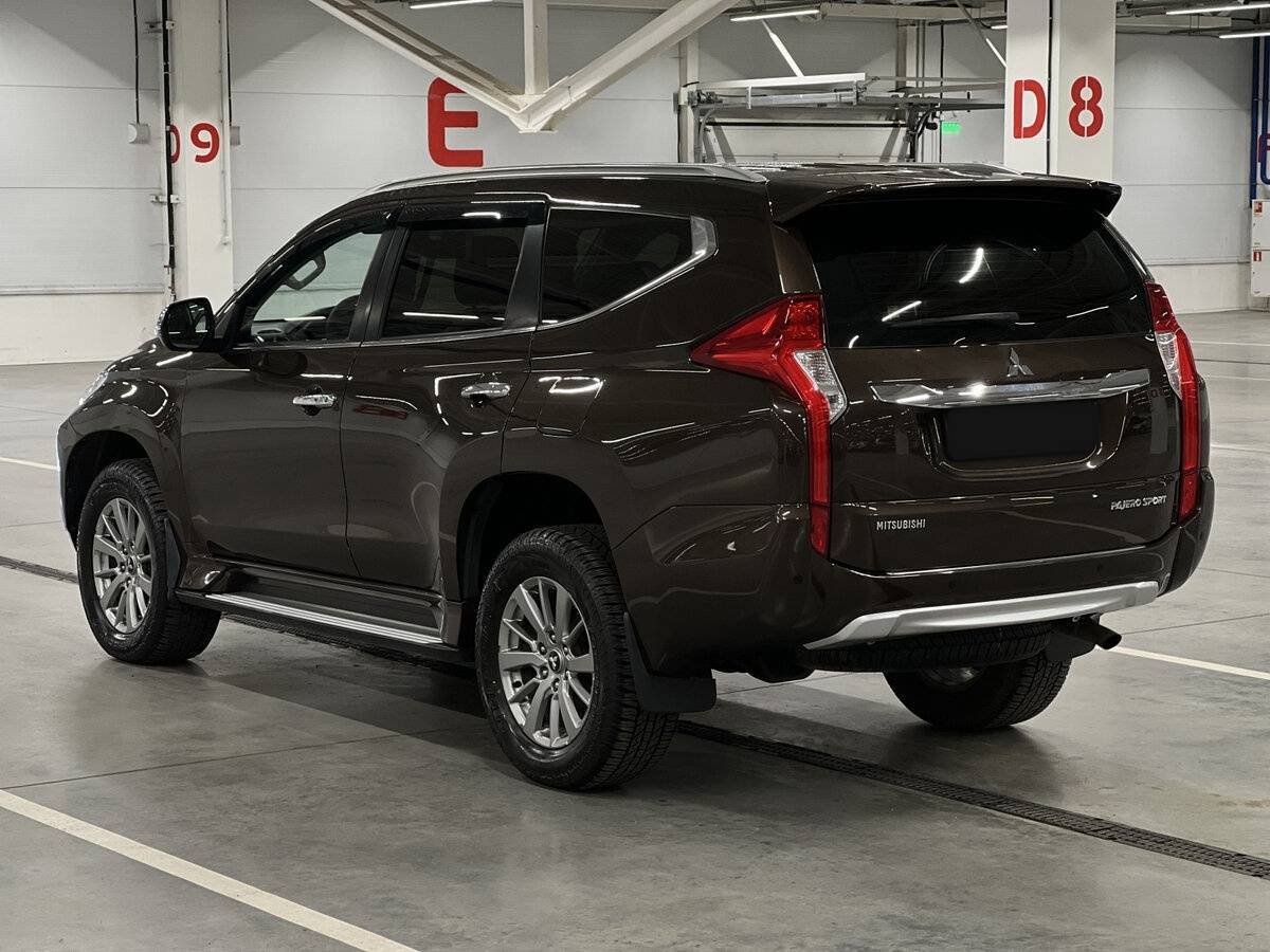 Mitsubishi Pajero Sport, 2018 Фото №7
