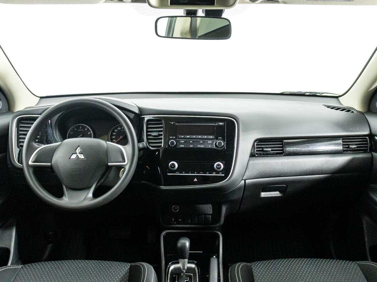Mitsubishi Outlander, 2021 Фото №13