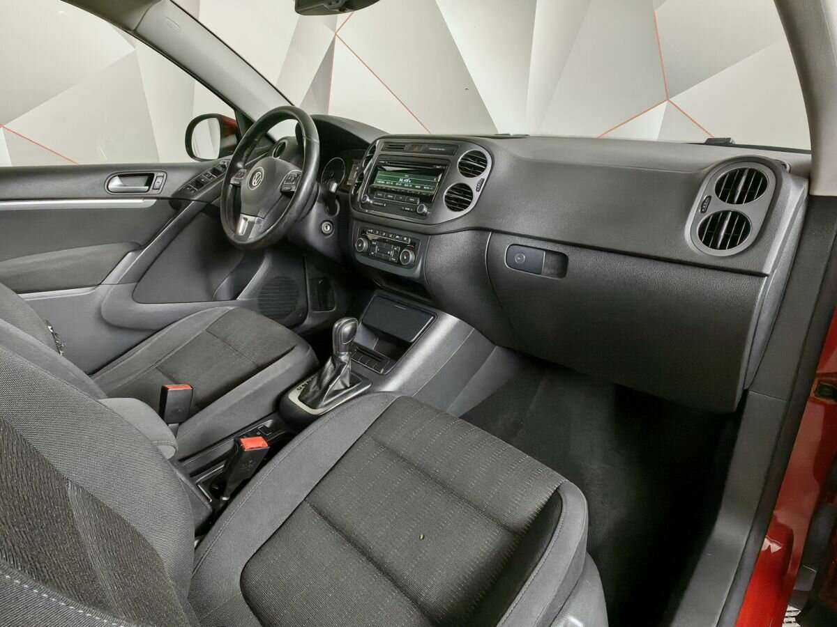 Volkswagen Tiguan, 2012 Фото №9