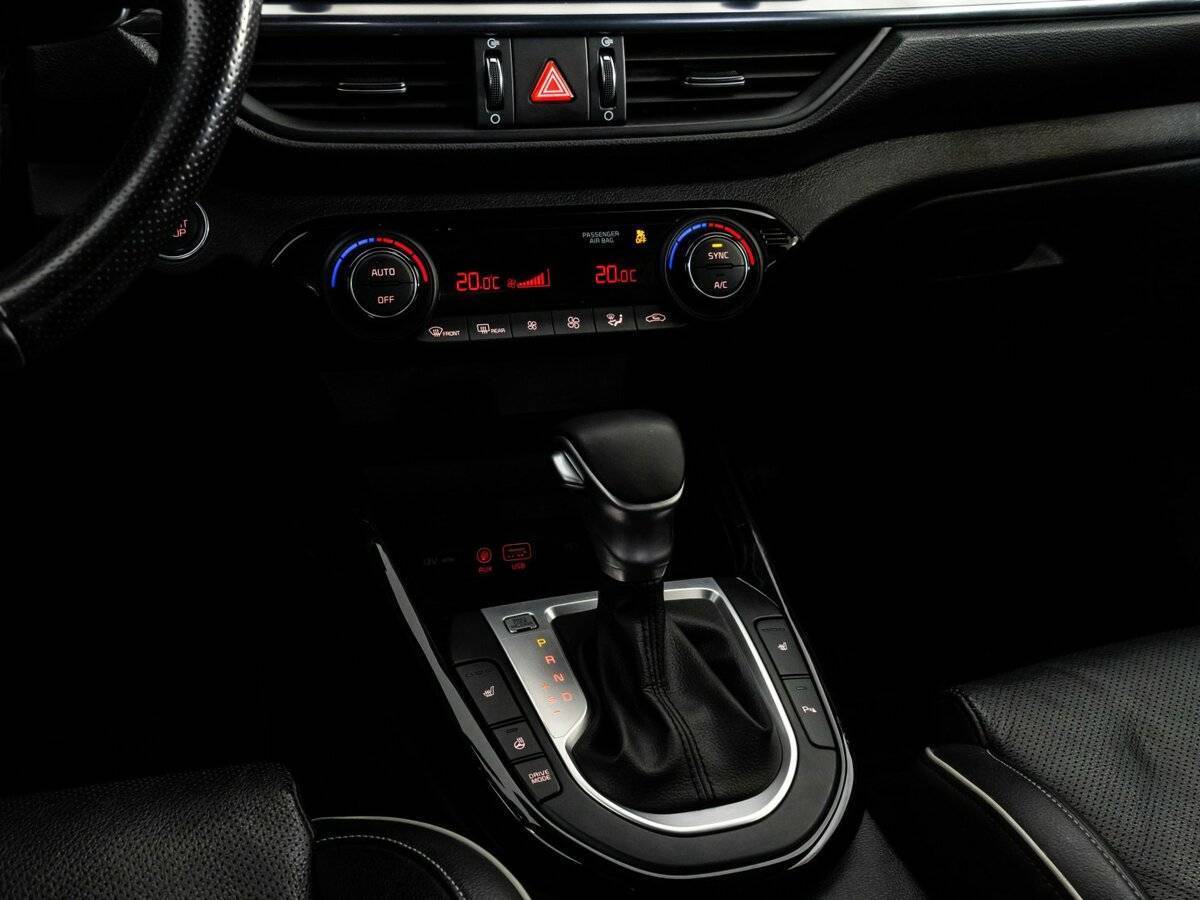Kia Cerato, 2020 Фото №12