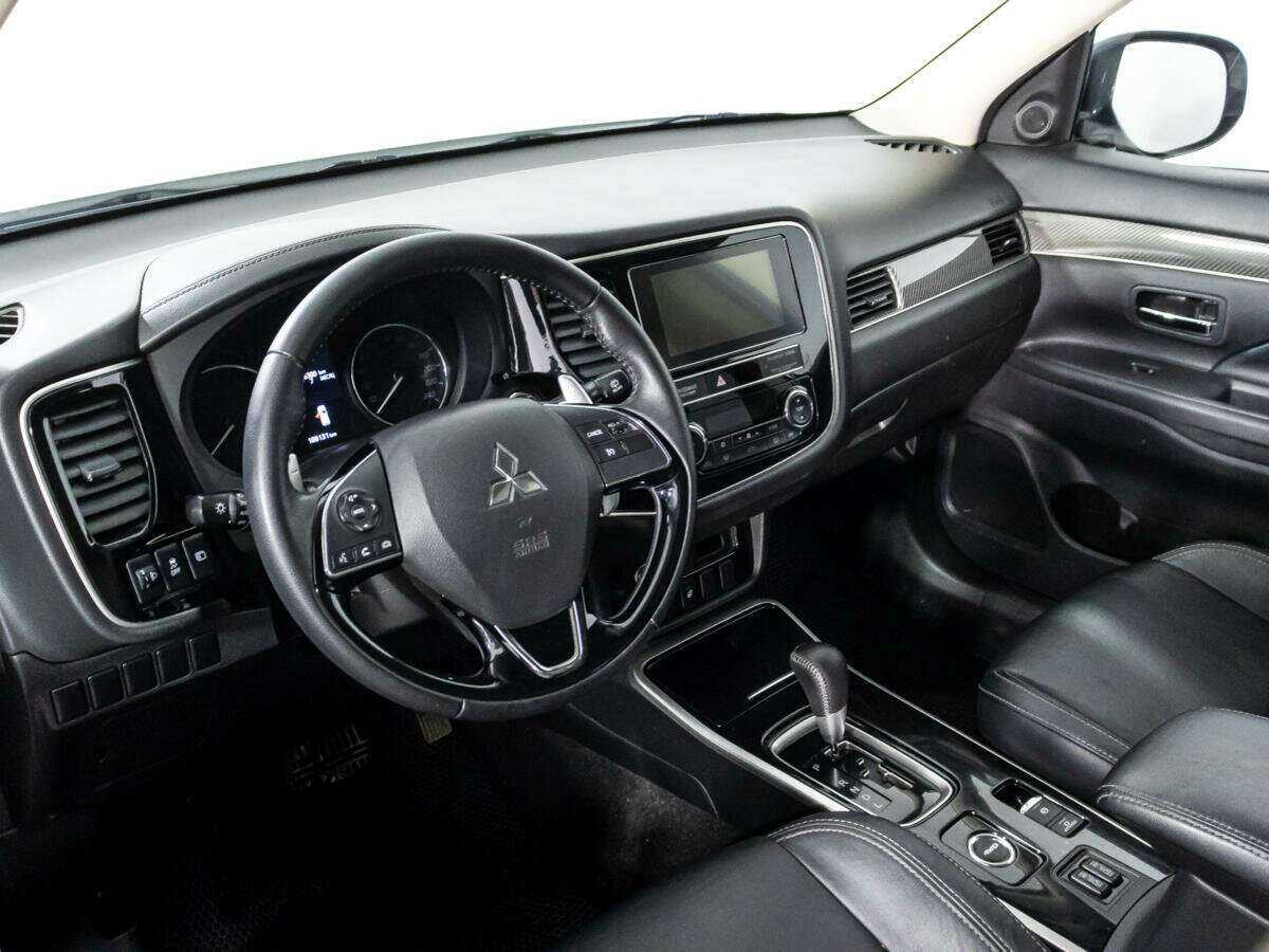 Mitsubishi Outlander, 2019 Фото №11