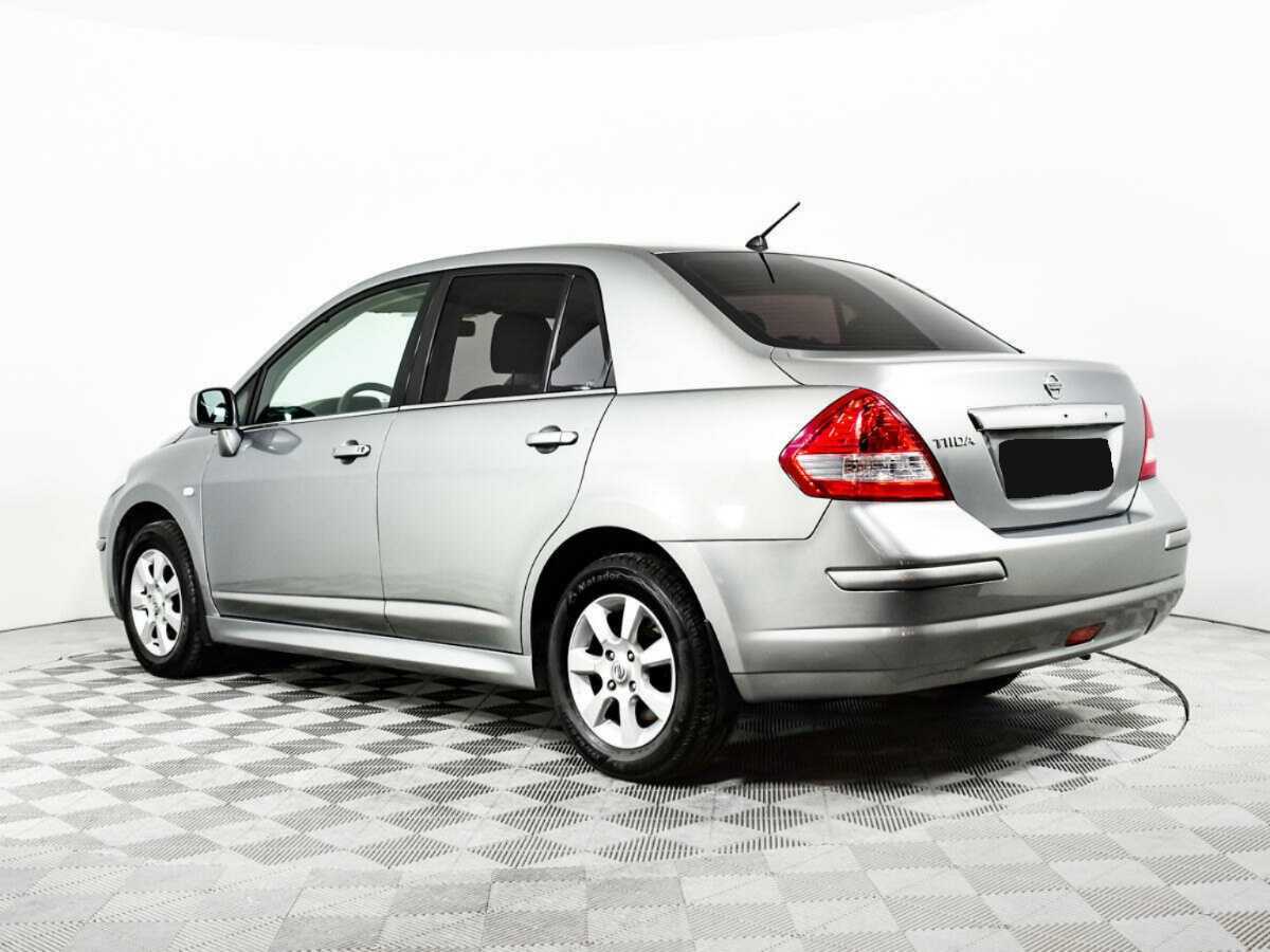 Nissan Tiida, 2013 Фото №7