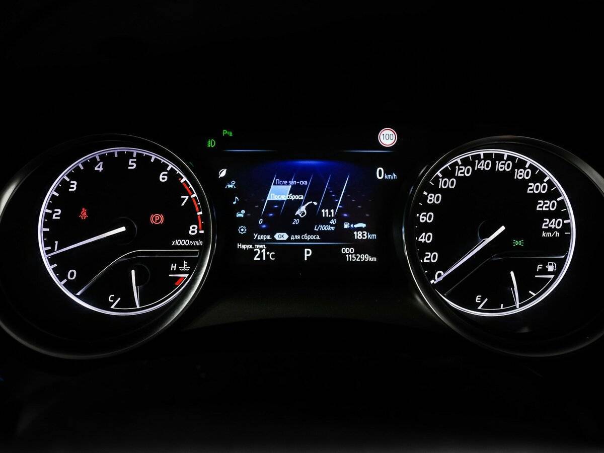 Toyota Camry, 2019 Фото №10