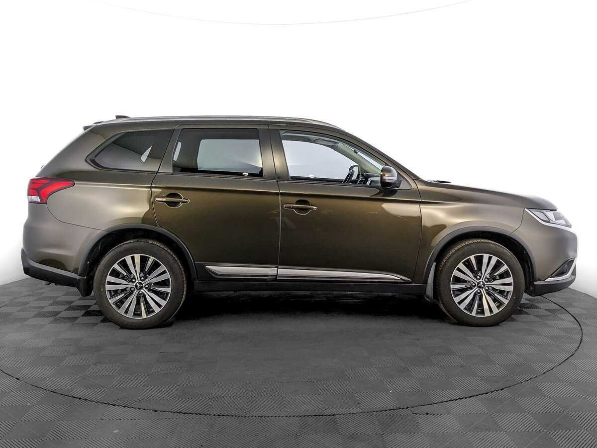 Mitsubishi Outlander, 2021 Фото №4