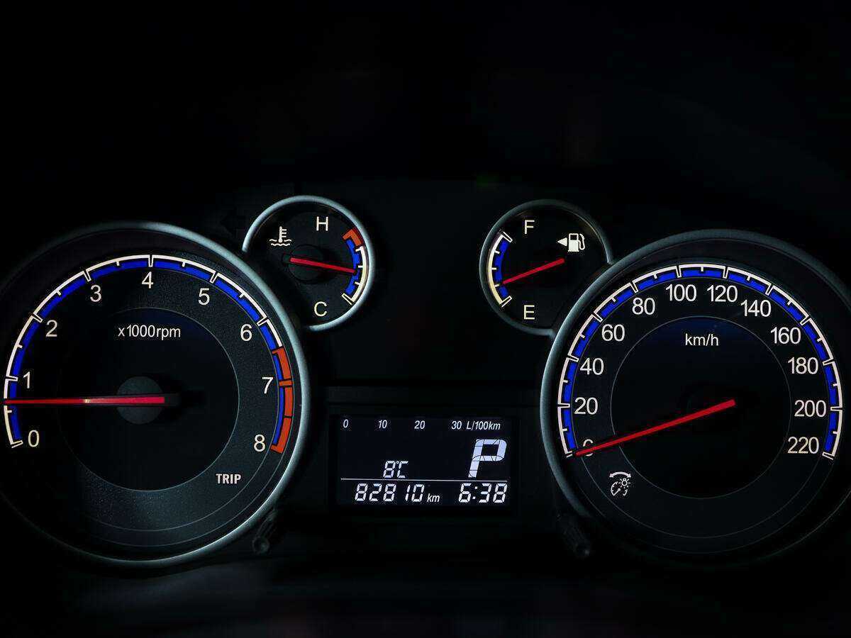 Suzuki SX4, 2013 Фото №9