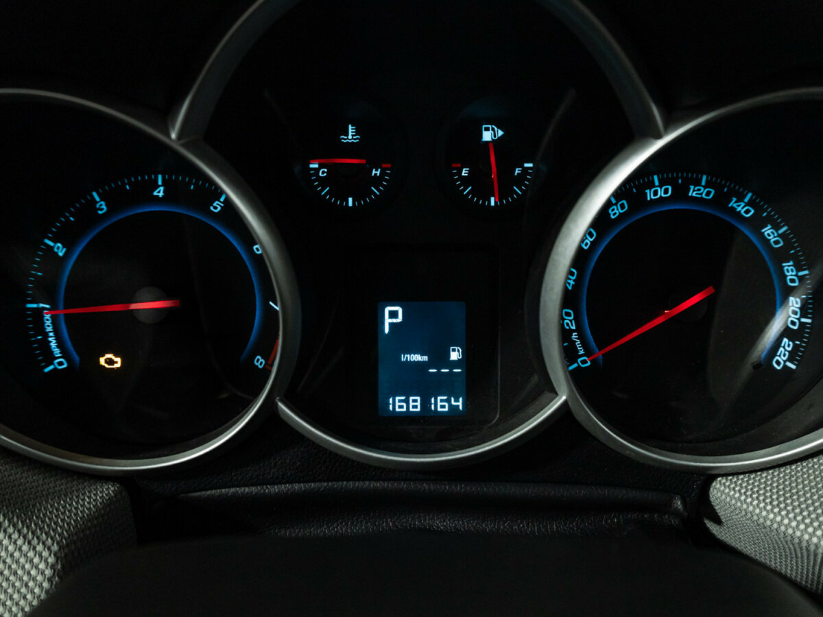 Chevrolet Cruze I Рестайлинг, 2013 Фото №12