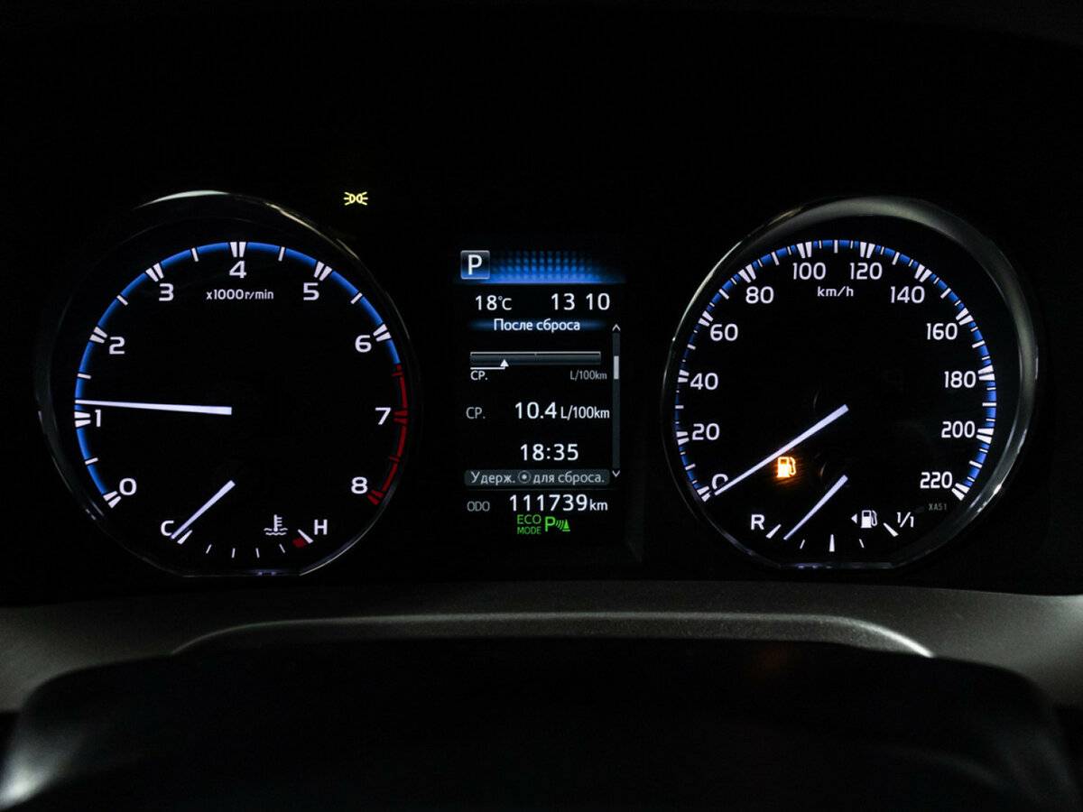 Toyota RAV4 IV (XA40) Рестайлинг, 2016 Фото №12