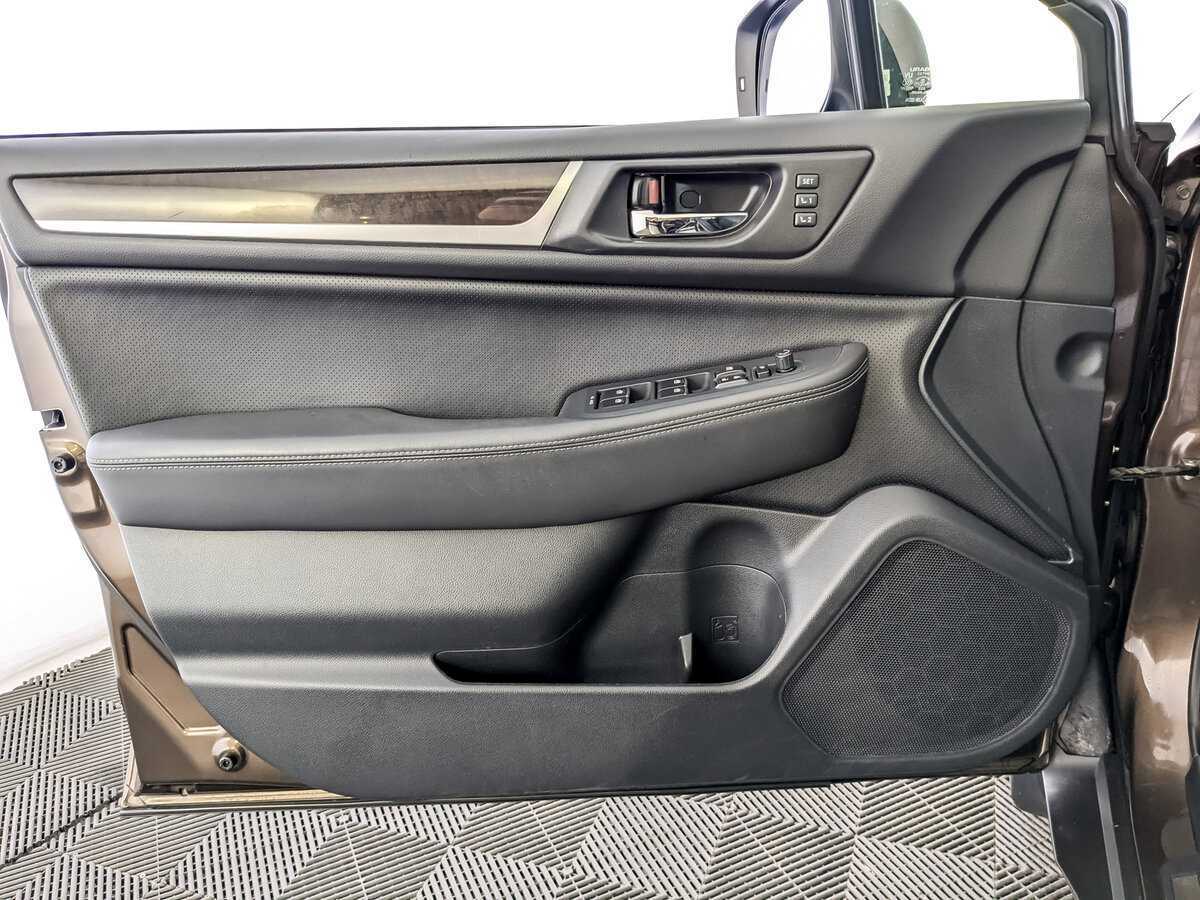 Subaru Outback, 2017 Фото №13