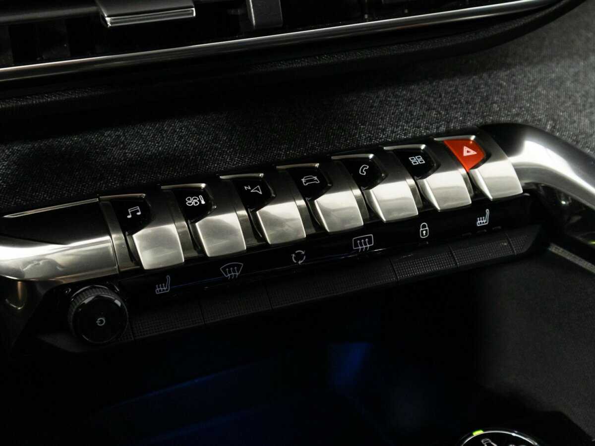 Peugeot 3008, 2017 Фото №18