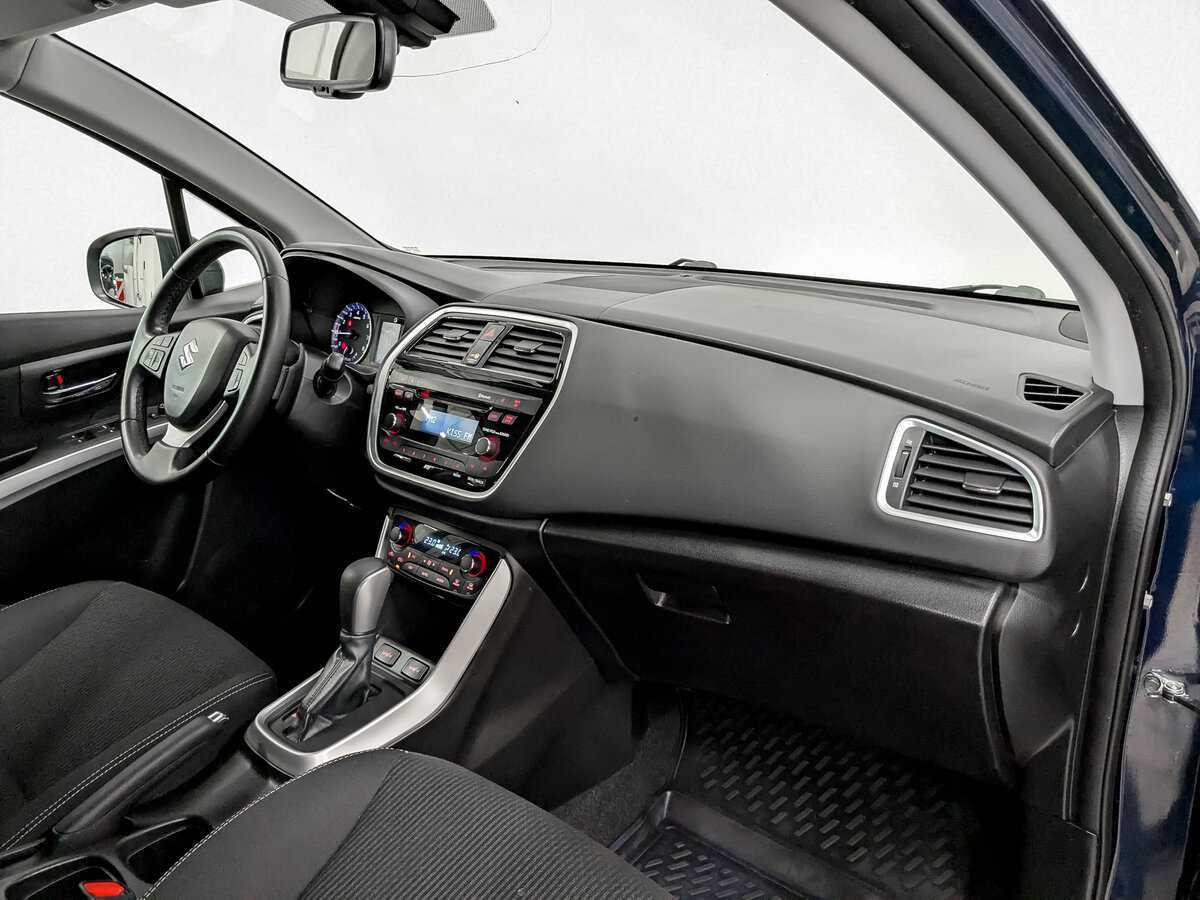 Suzuki SX4, 2017 Фото №11