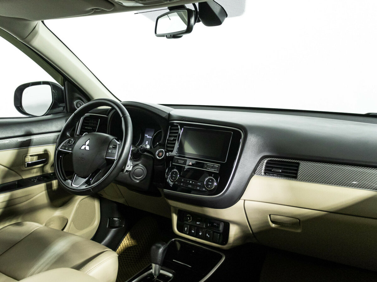 Mitsubishi Outlander III Рестайлинг 3, 2020 Фото №7