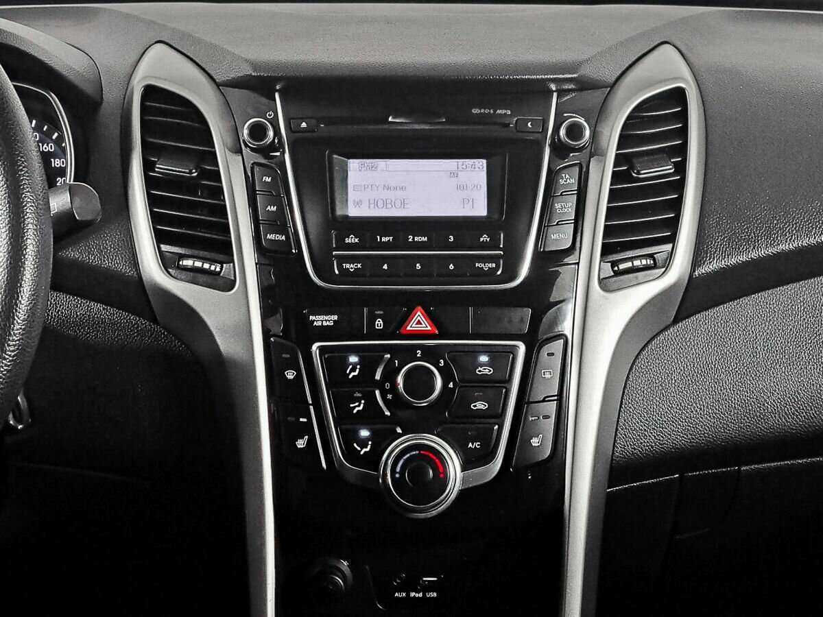 Hyundai i30, 2016 Фото №11