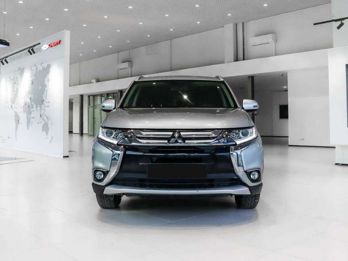 Mitsubishi Outlander, 2016 Фото №2