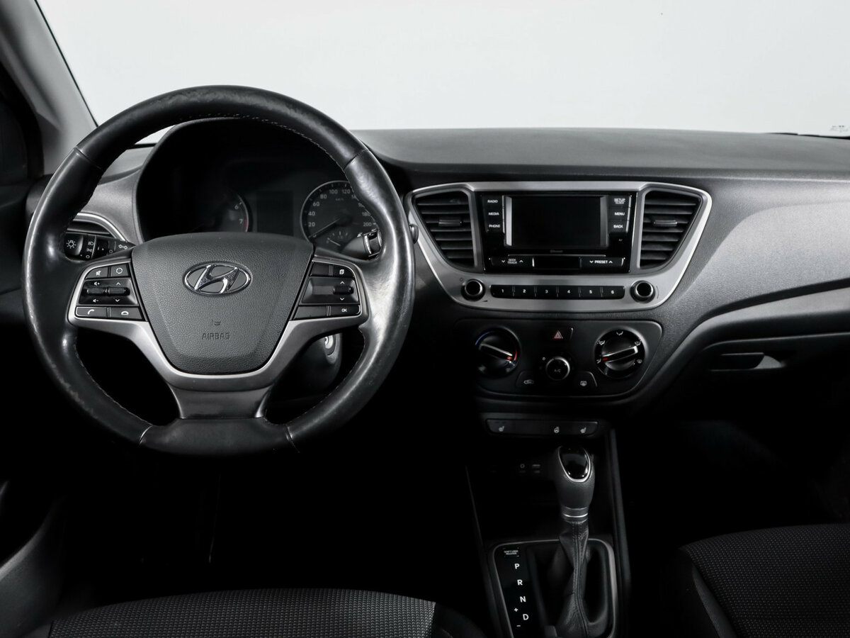 Hyundai Solaris II, 2018 Фото №10