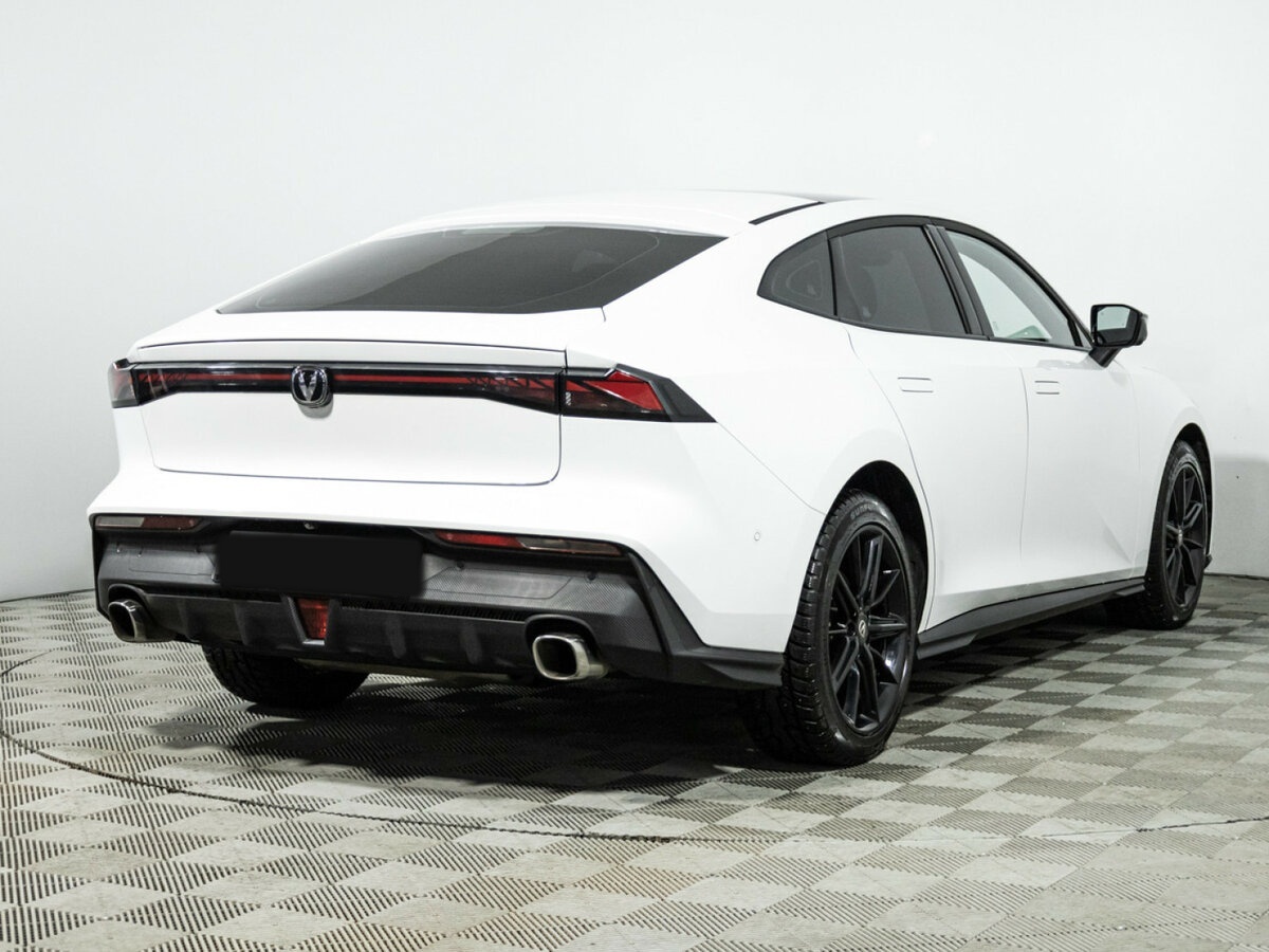 Changan UNI-V I, 2023 Фото №5