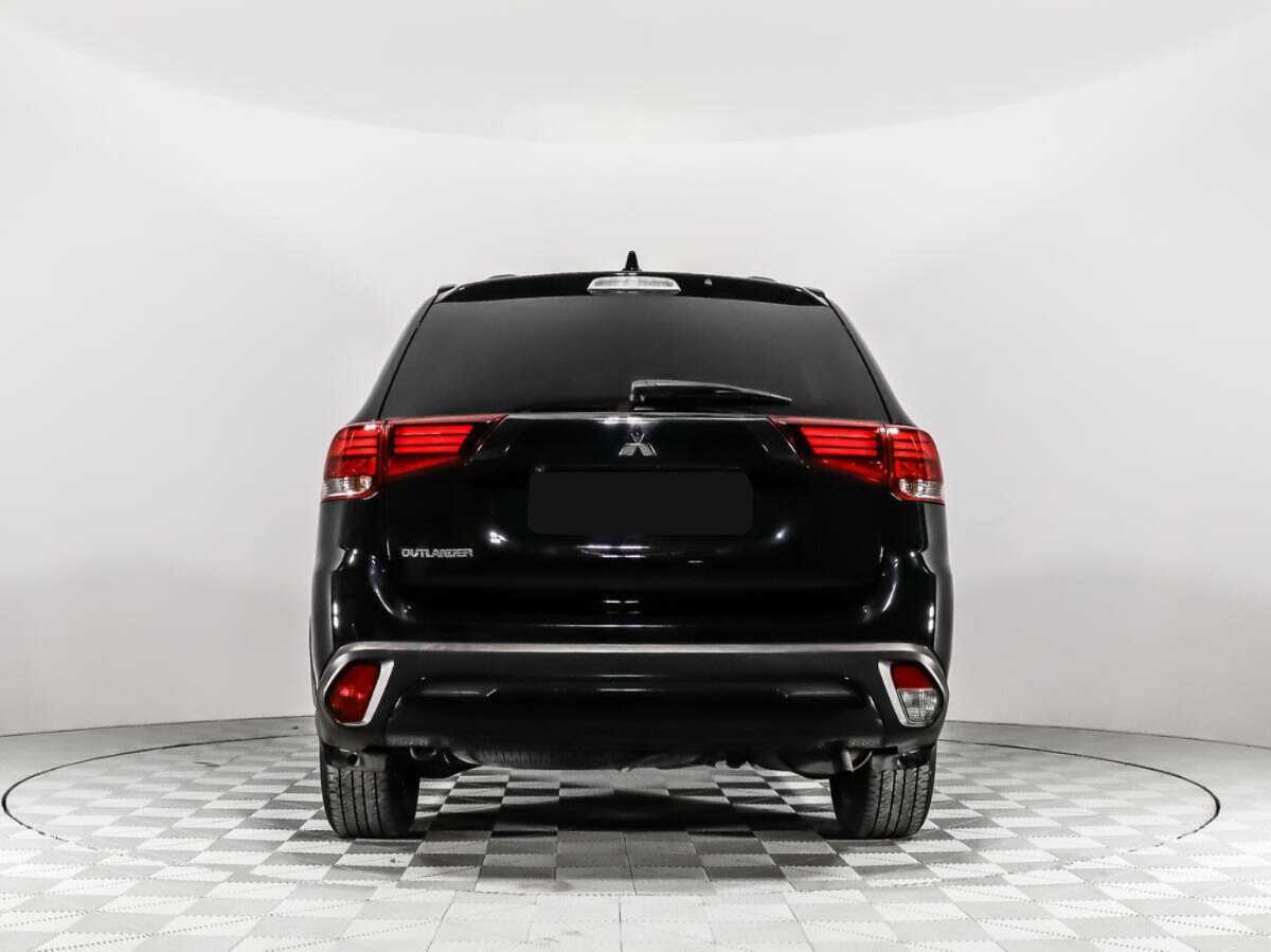 Mitsubishi Outlander, 2021 Фото №6