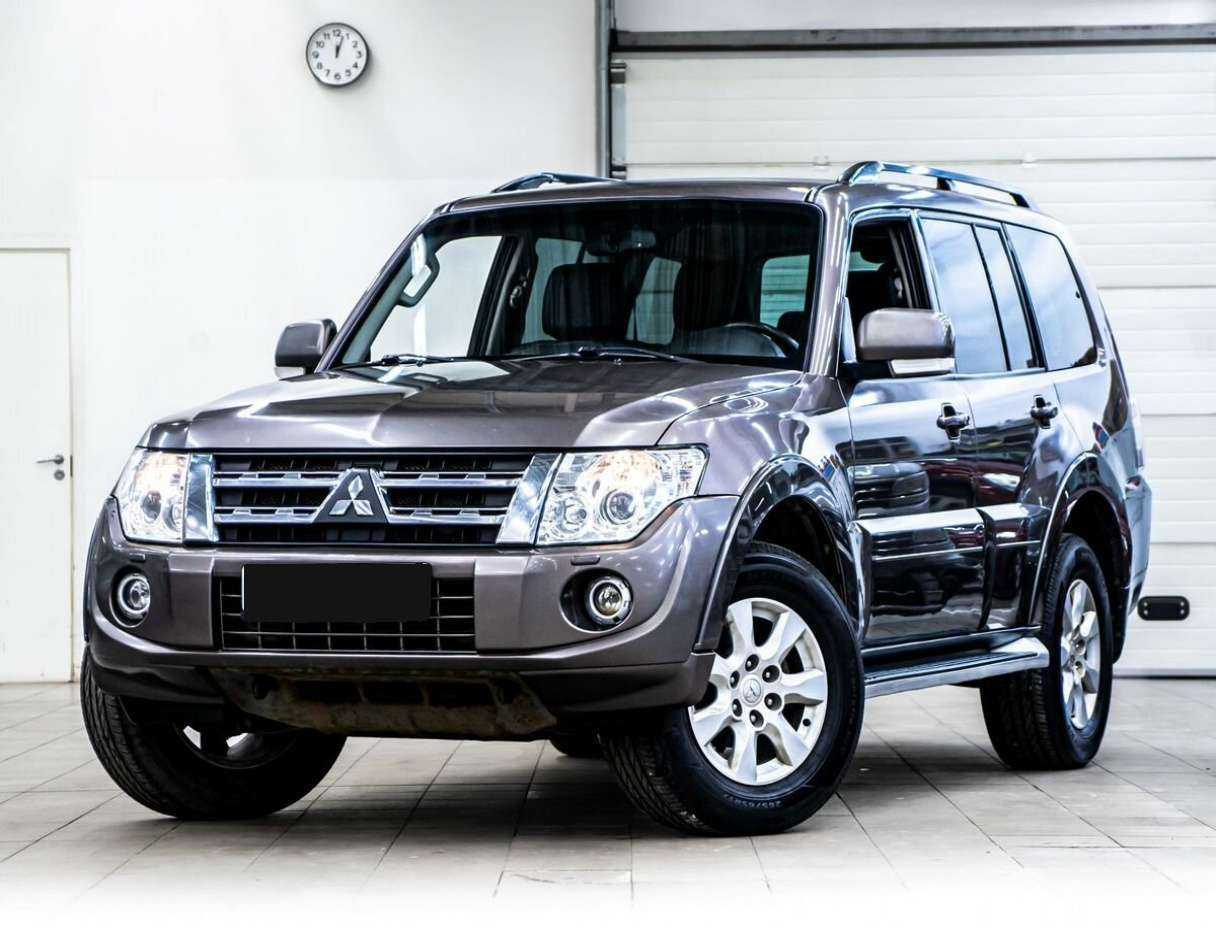 Mitsubishi Pajero, 2012 Фото №1