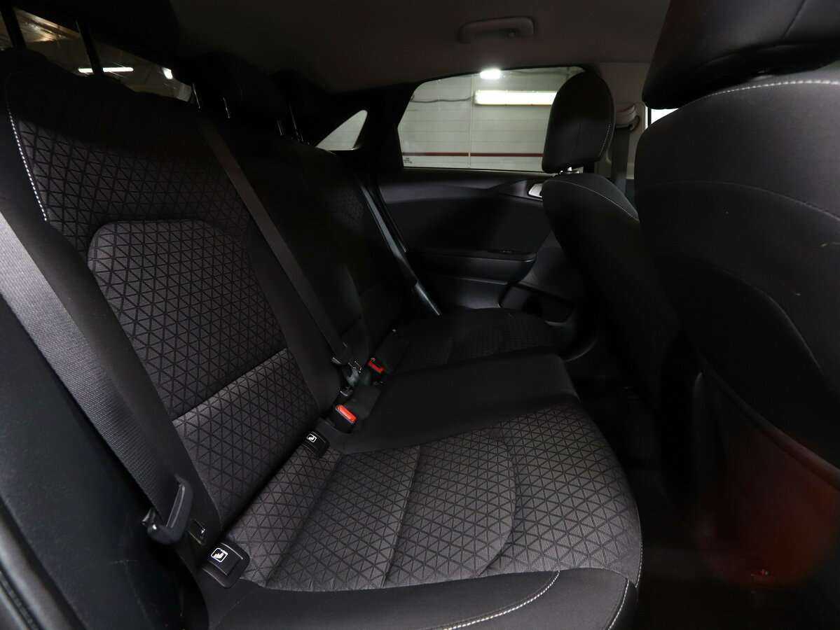 Kia Ceed, 2018 Фото №14