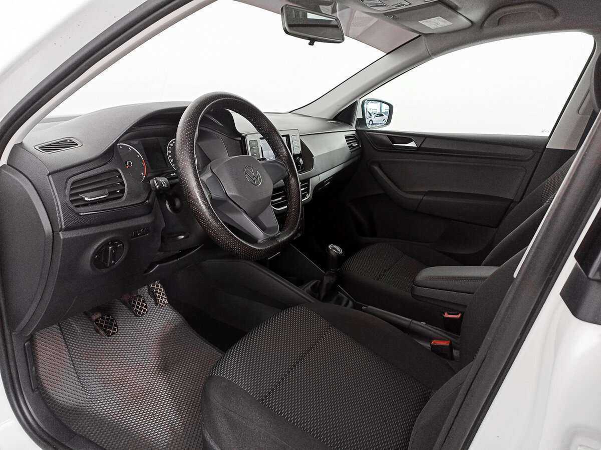 Volkswagen Polo, 2020 Фото №16