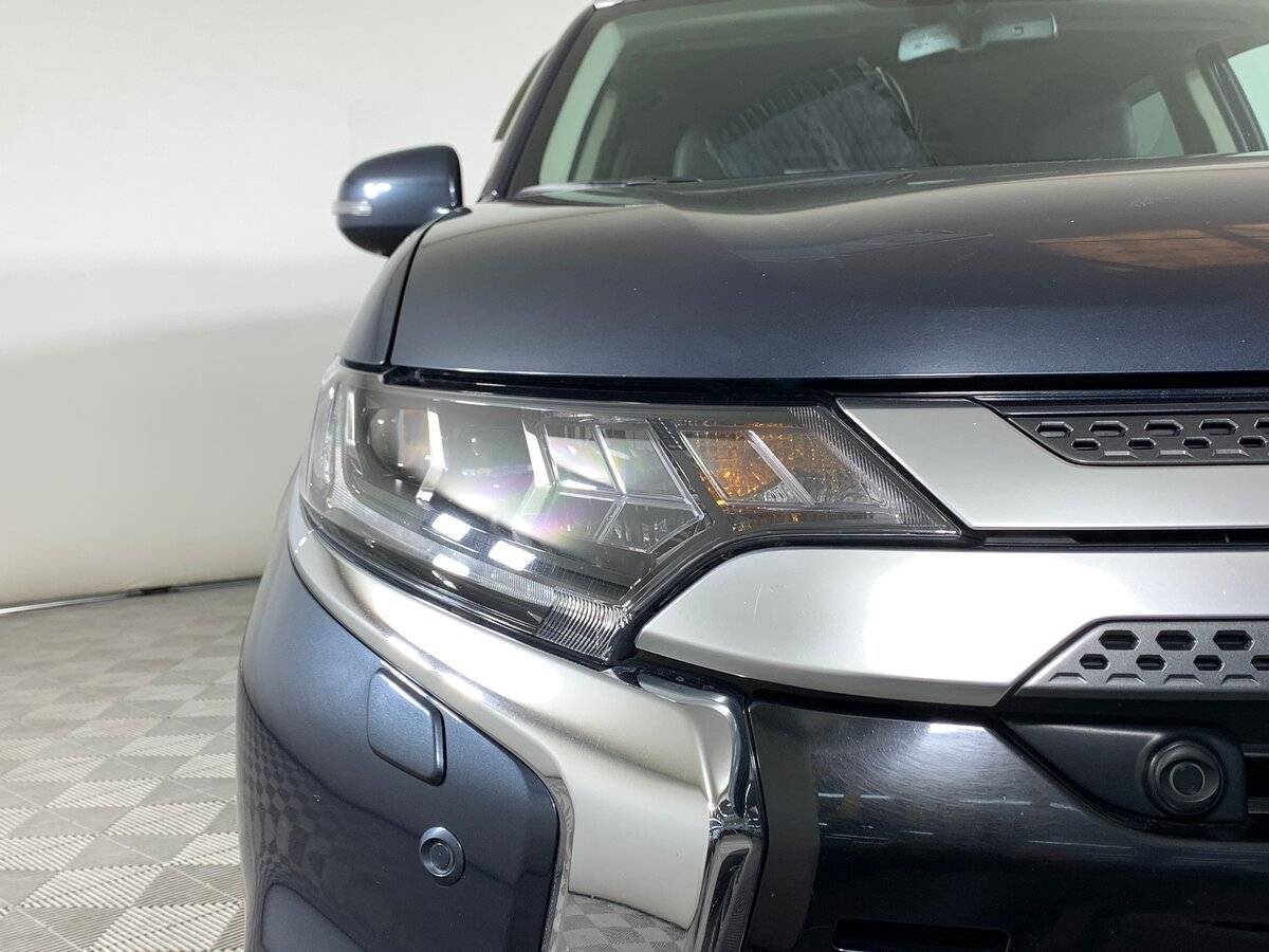 Mitsubishi Outlander, 2020 Фото №10