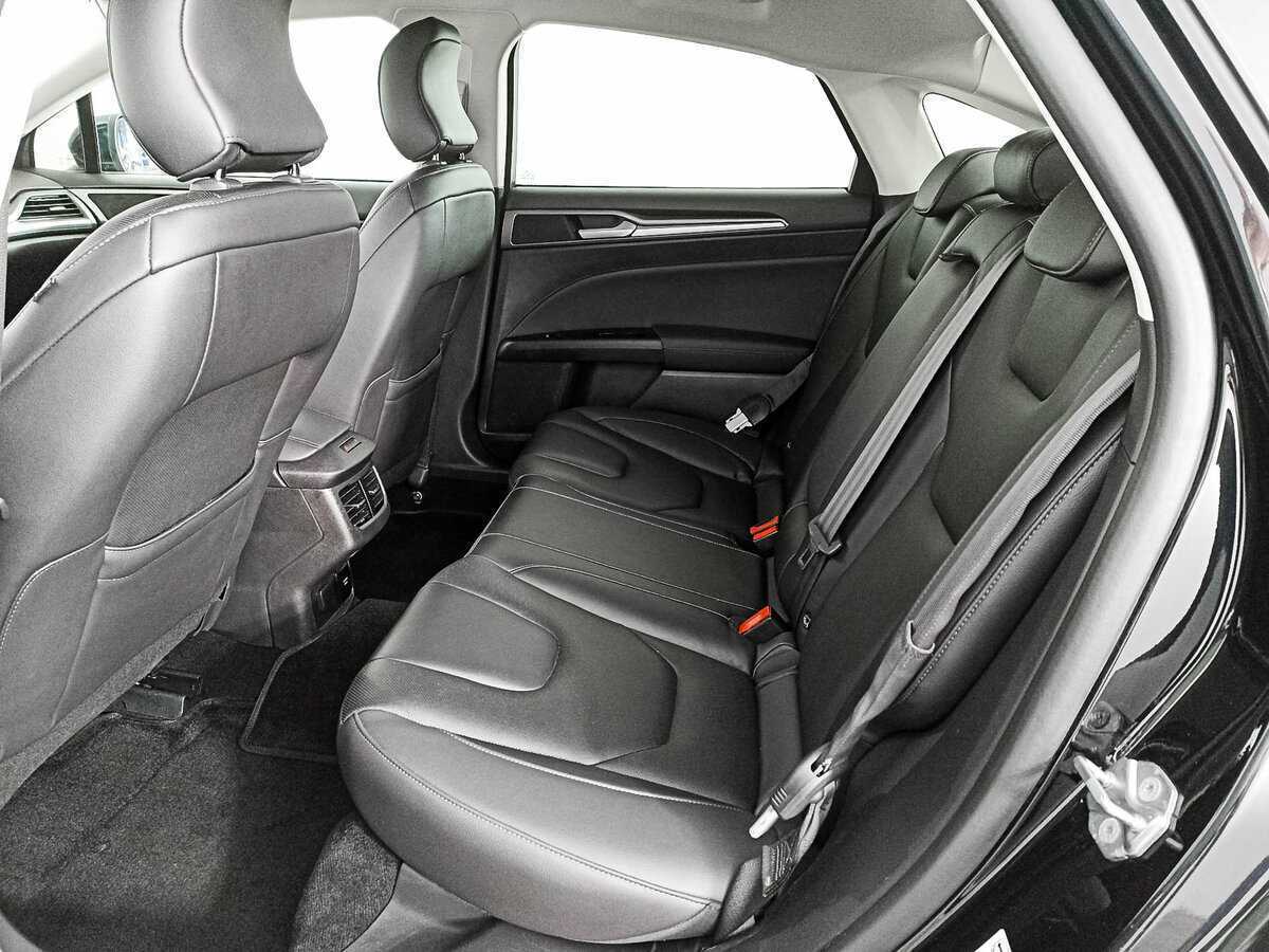 Ford Mondeo, 2018 Фото №9