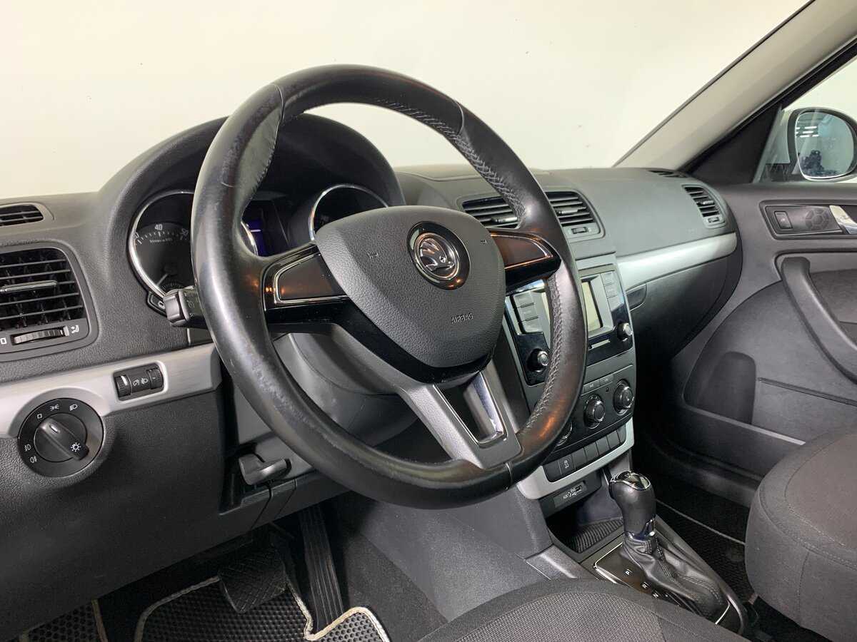 Skoda Yeti, 2015 Фото №12