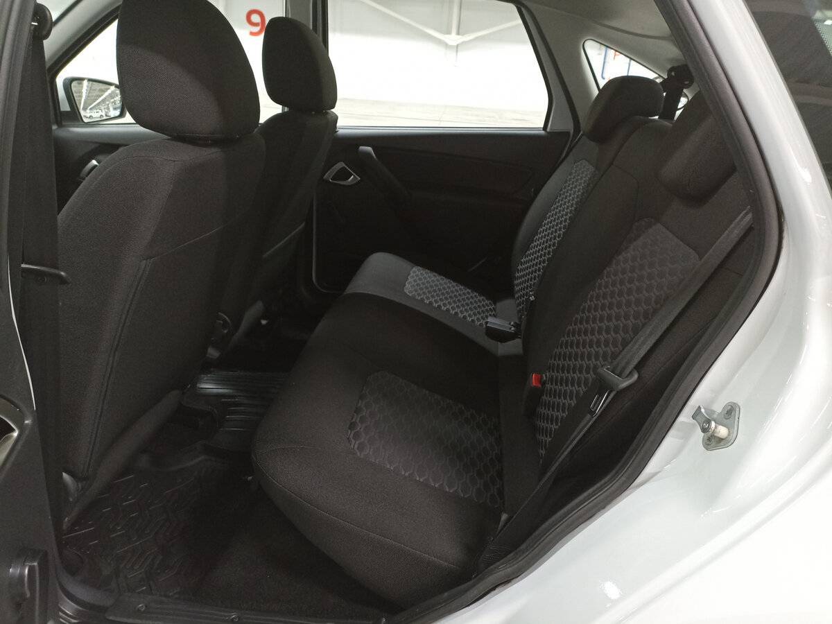 Lada (ВАЗ) Granta, 2023 Фото №12