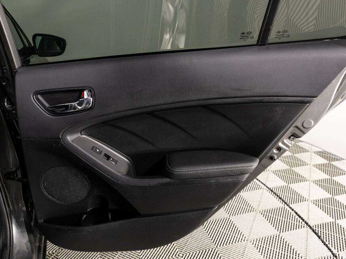 Kia Cerato, 2019 Фото №26