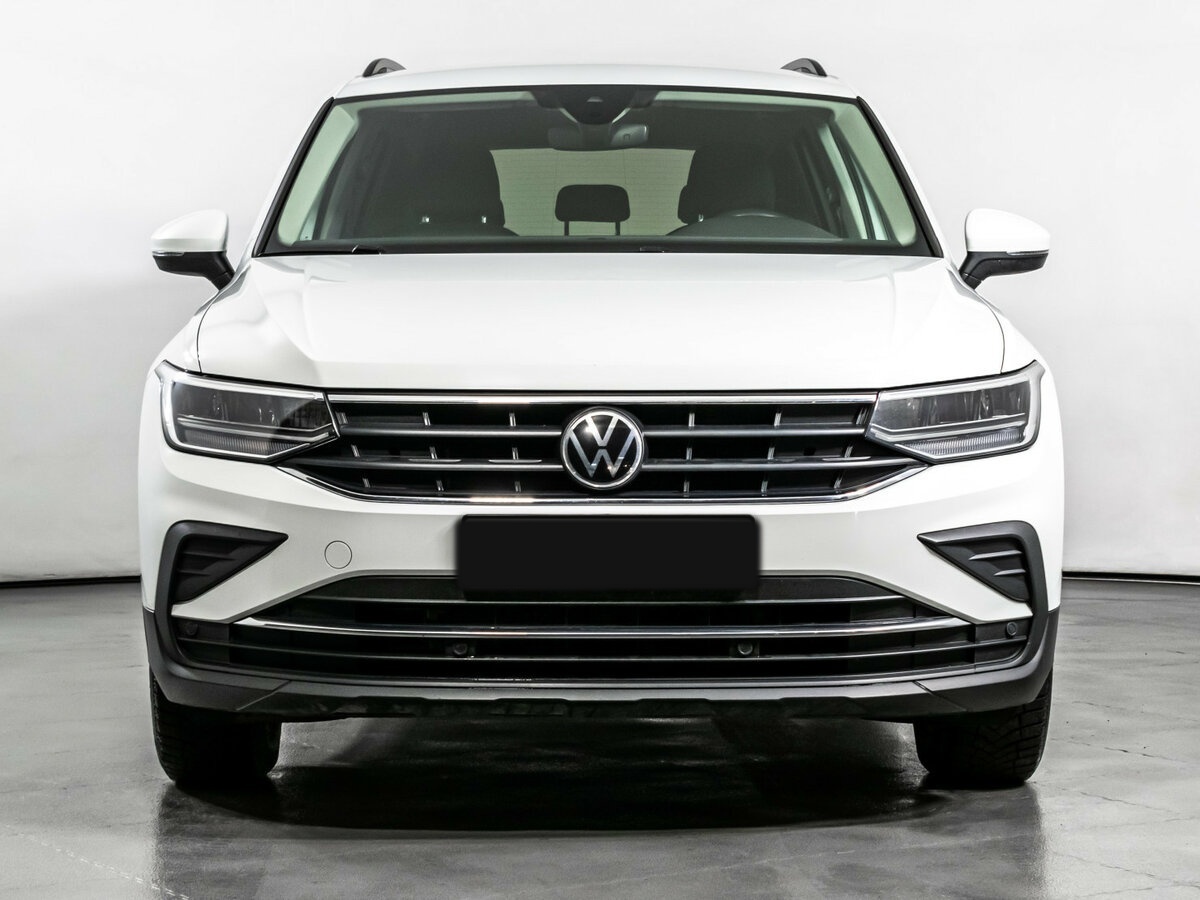 Volkswagen Tiguan II Рестайлинг, 2022 Фото №2