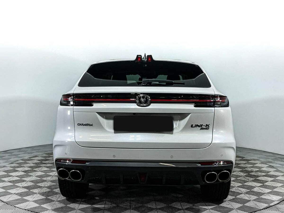 Changan UNI-K, 2023 Фото №5