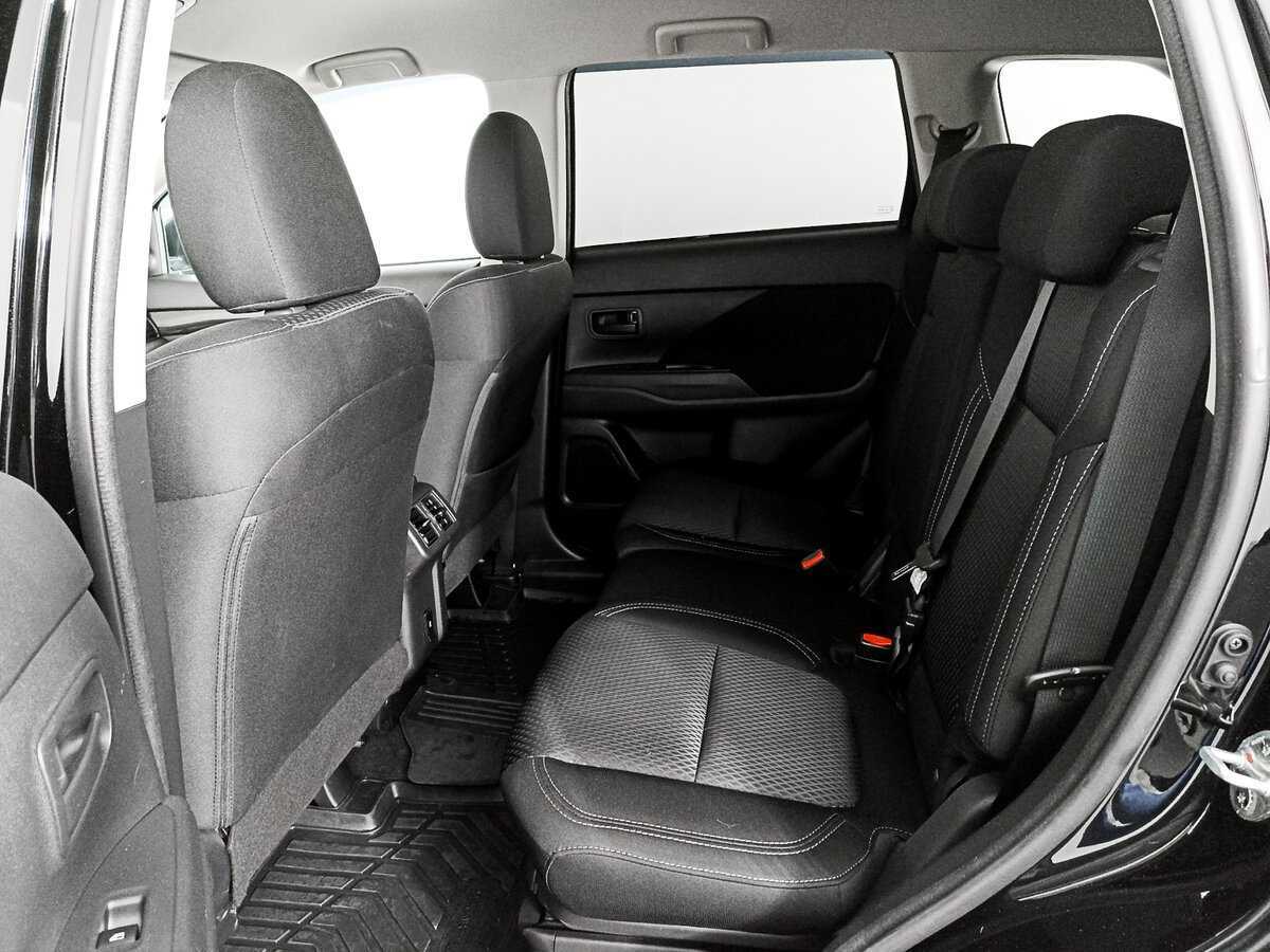 Mitsubishi Outlander, 2021 Фото №9
