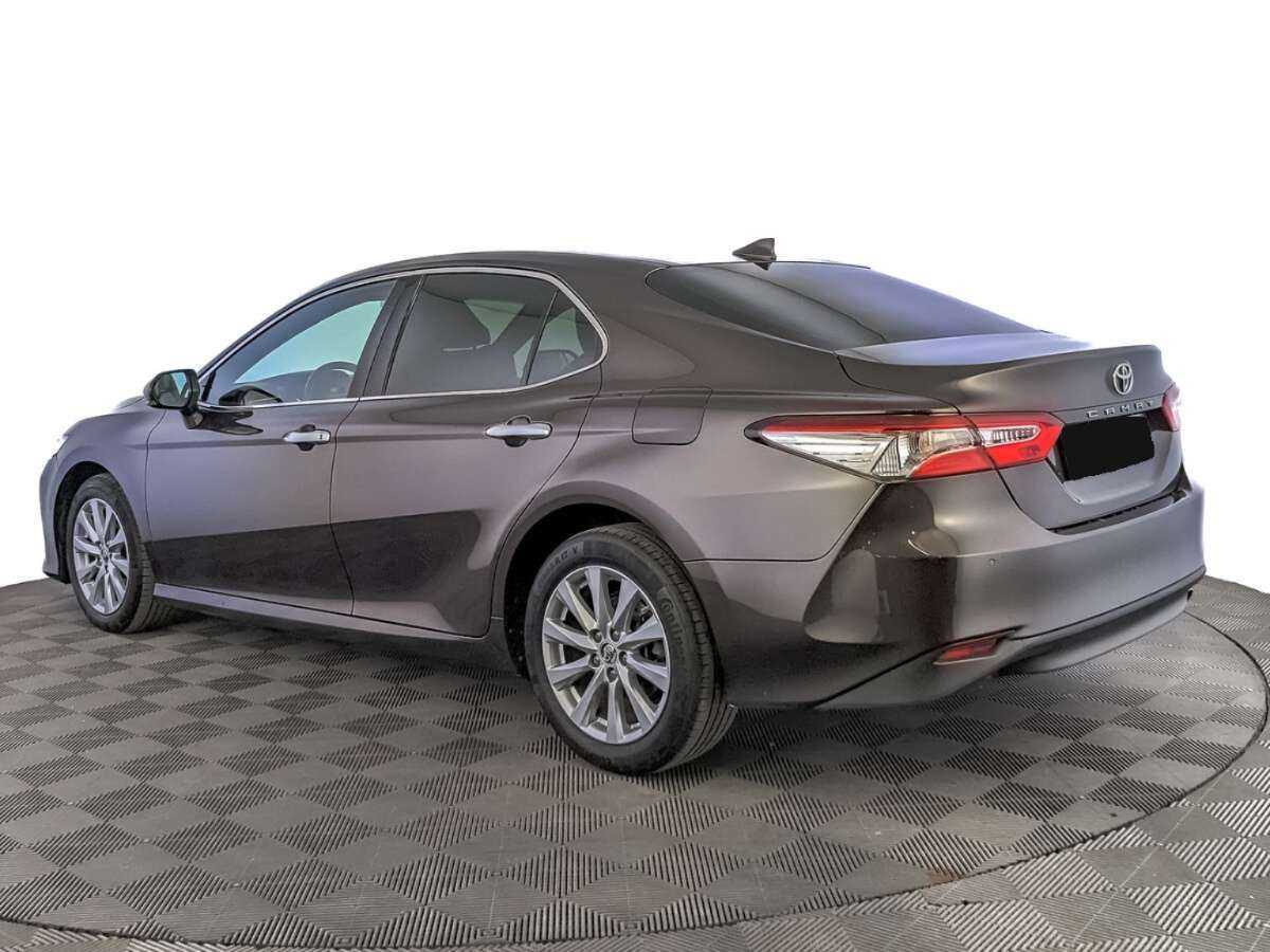 Toyota Camry, 2018 Фото №7