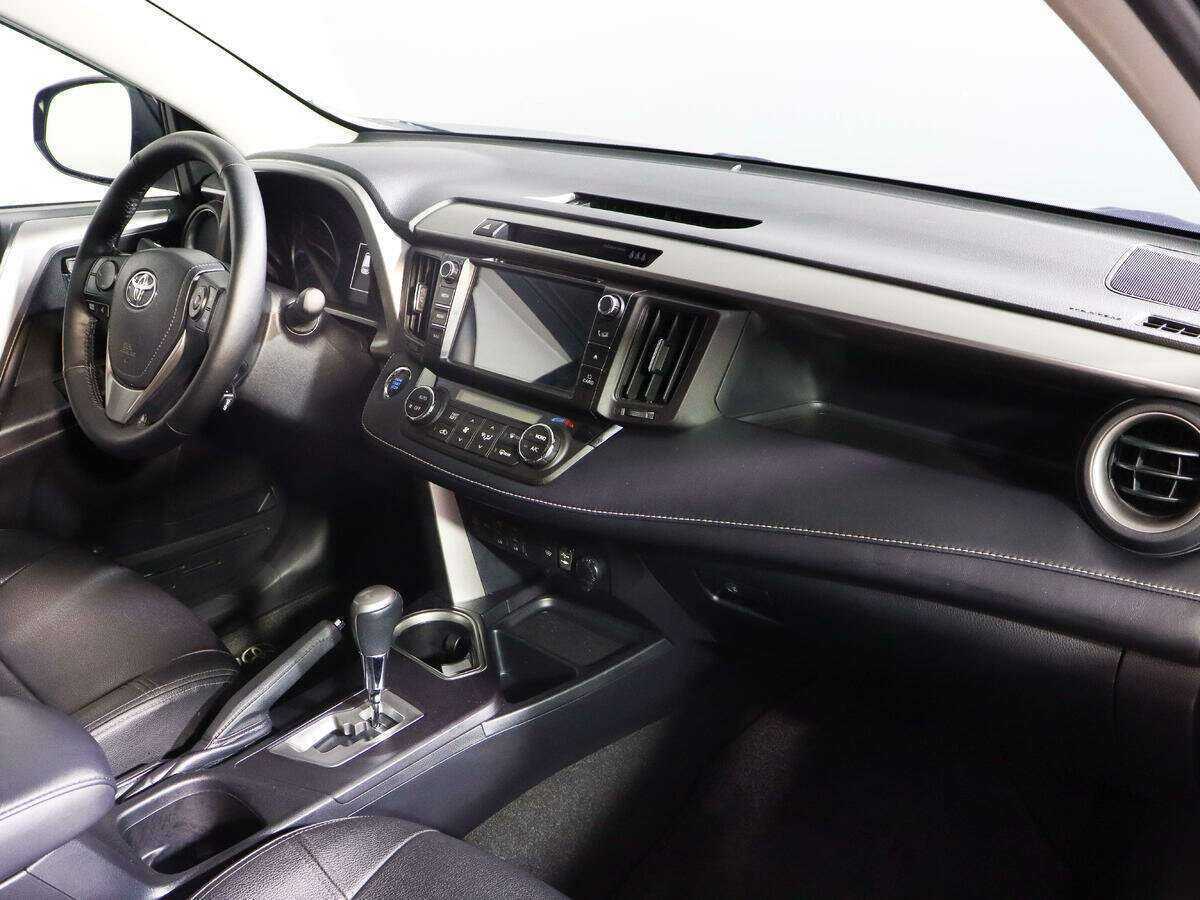 Toyota RAV4, 2017 Фото №7