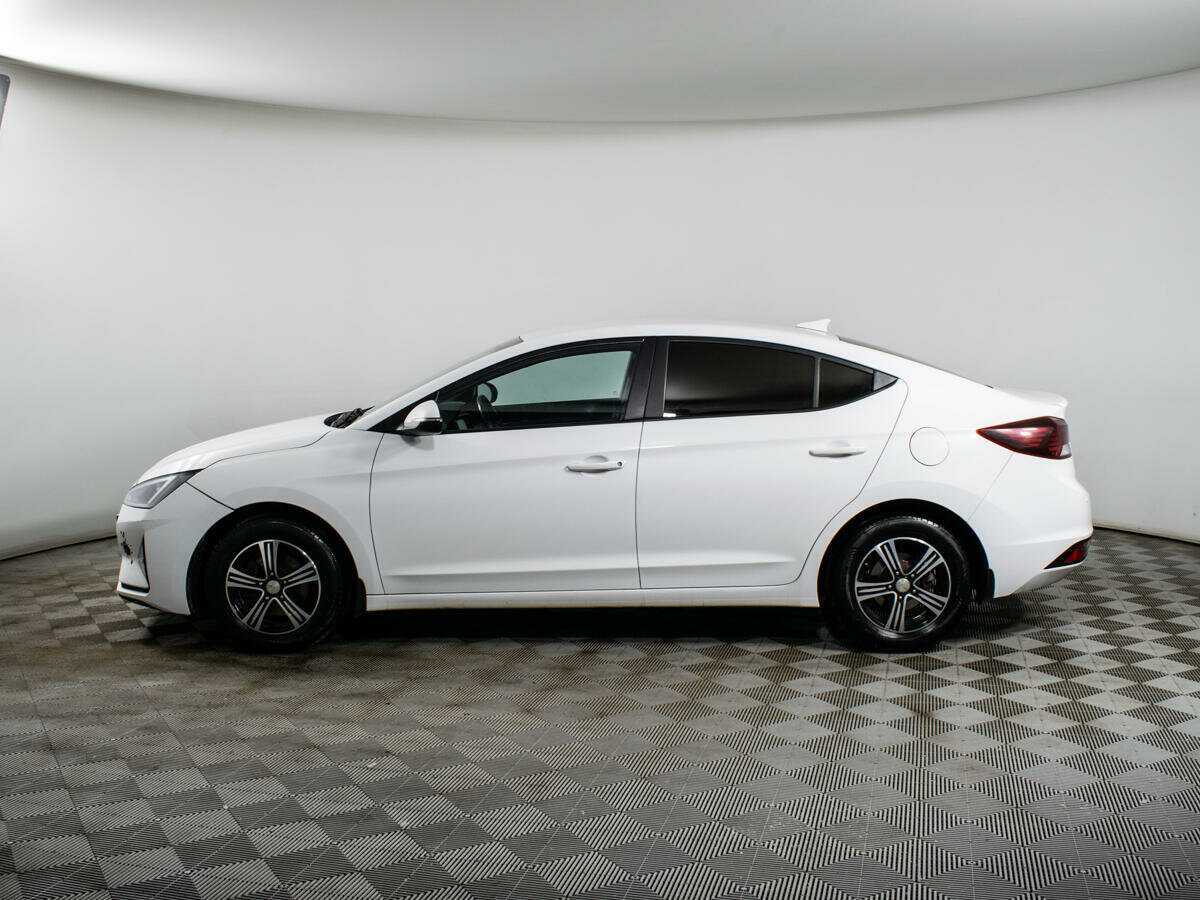 Hyundai Elantra, 2019 Фото №8