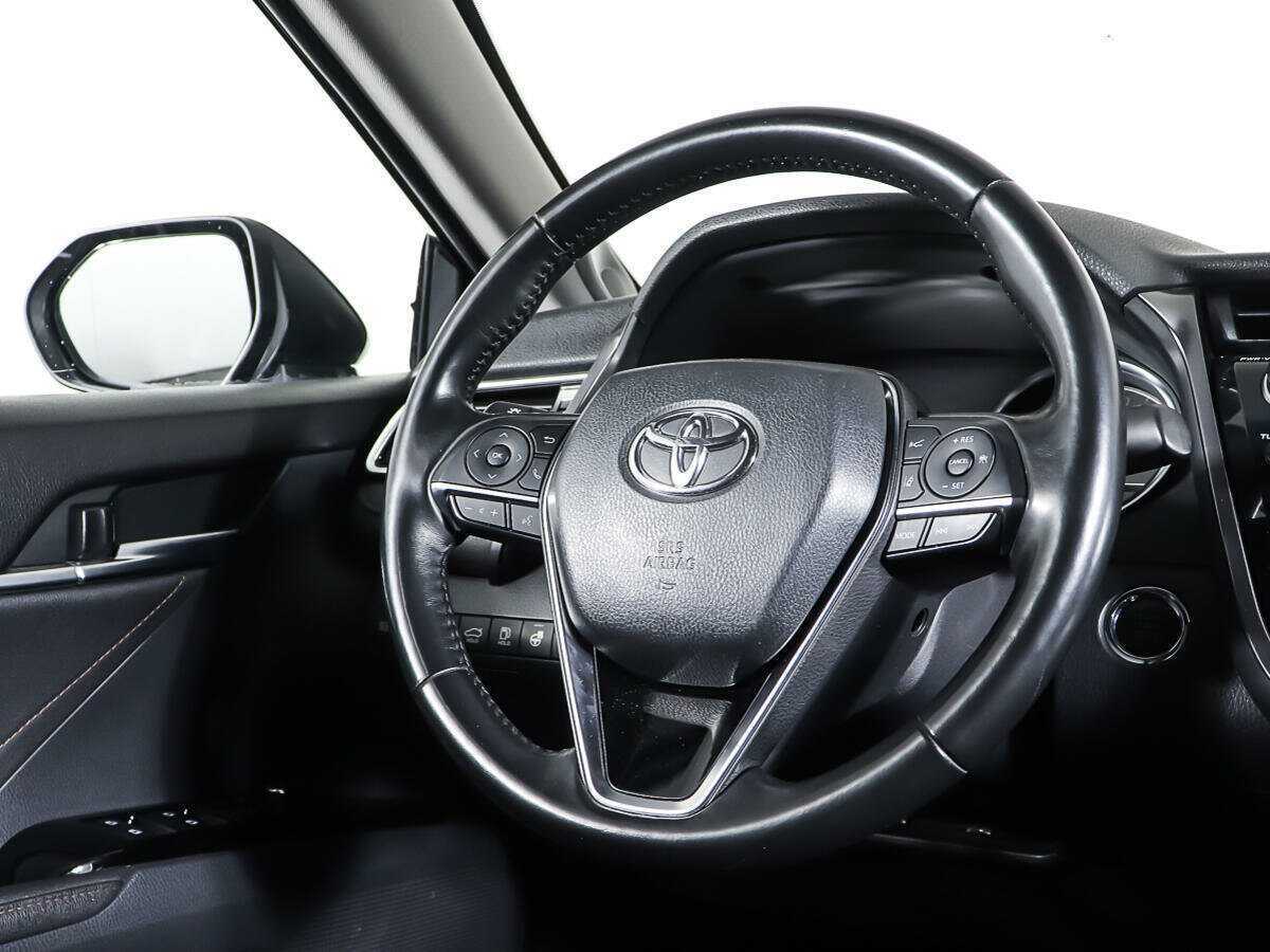 Toyota Camry, 2019 Фото №15