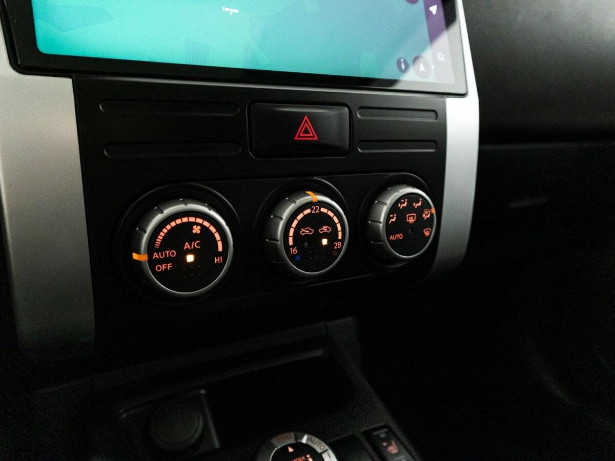 Nissan X-Trail, 2013 Фото №20