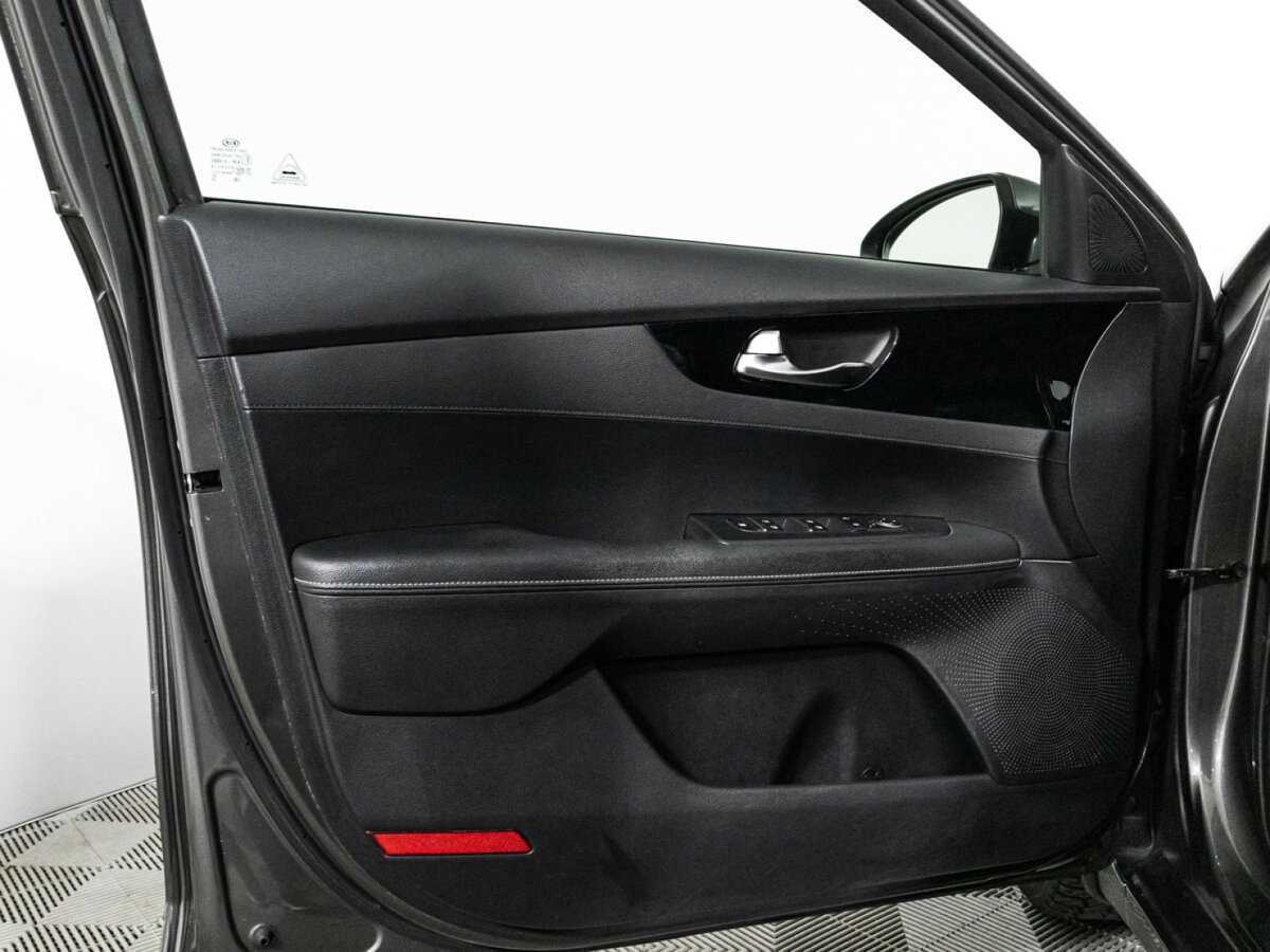 Kia Cerato, 2020 Фото №25