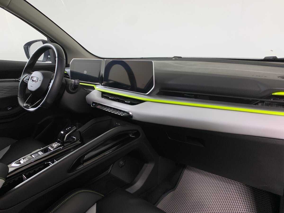 Geely Coolray, 2023 Фото №14