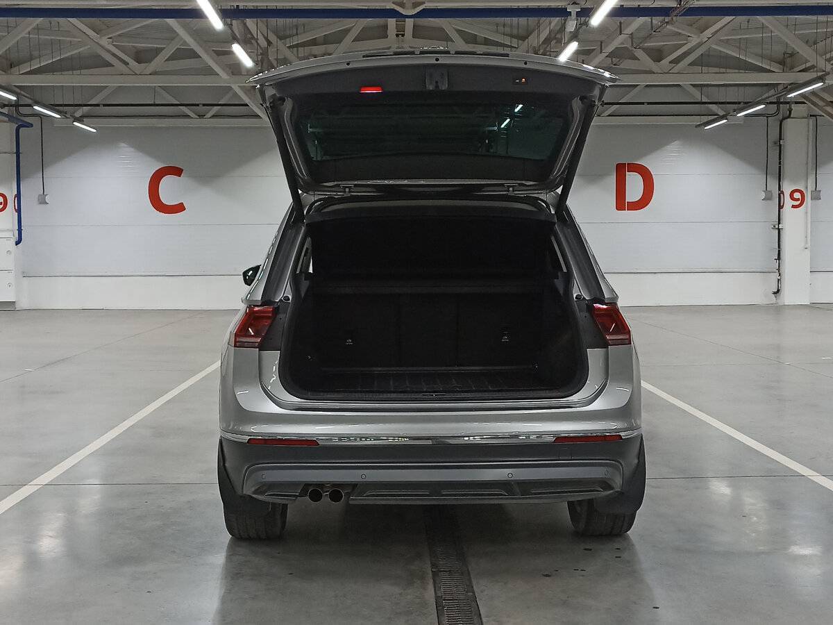 Volkswagen Tiguan, 2017 Фото №10