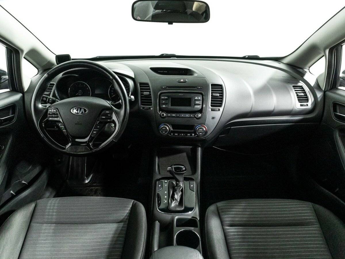 Kia Cerato, 2018 Фото №13