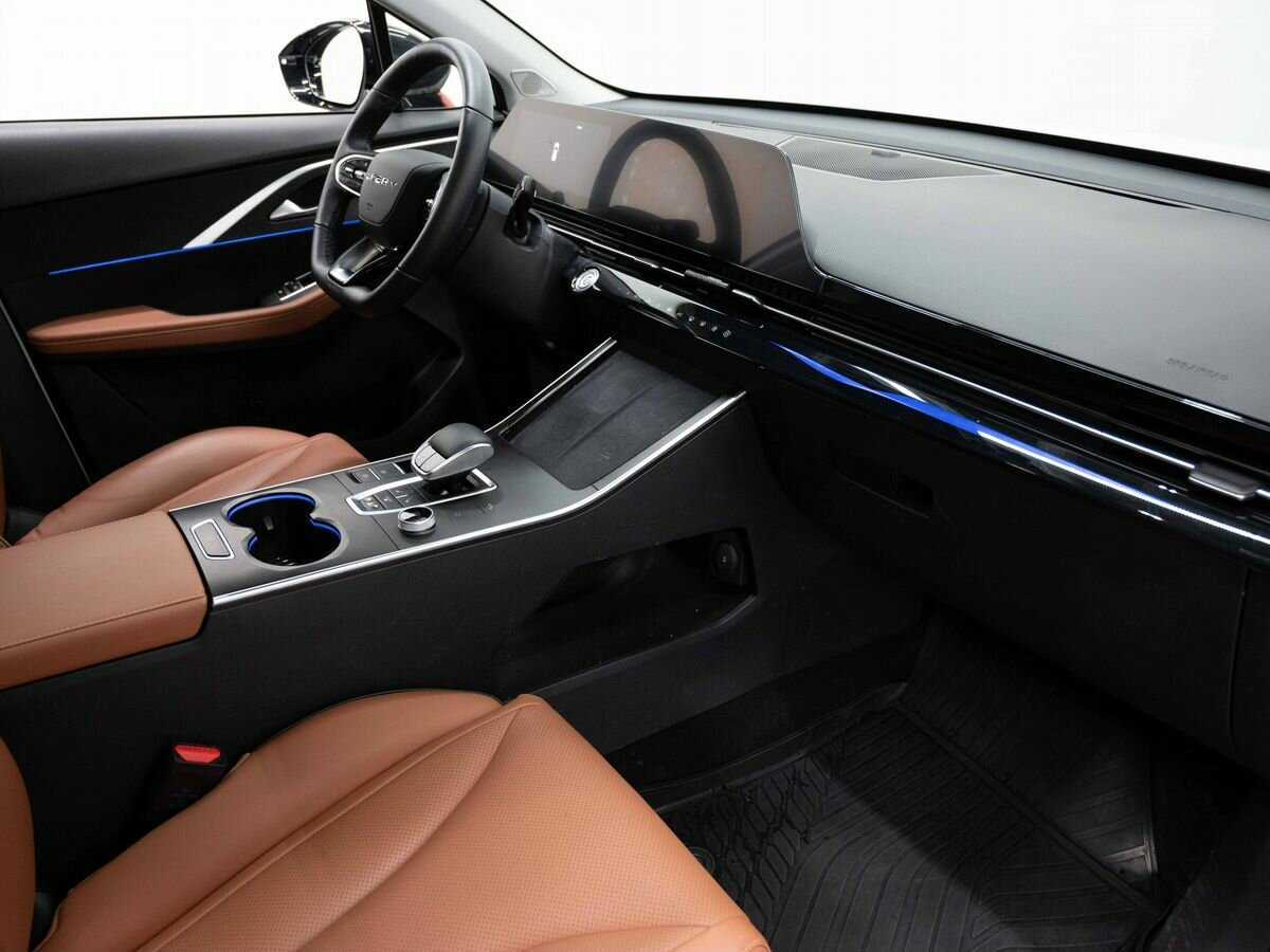 OMODA C5, 2022 Фото №11