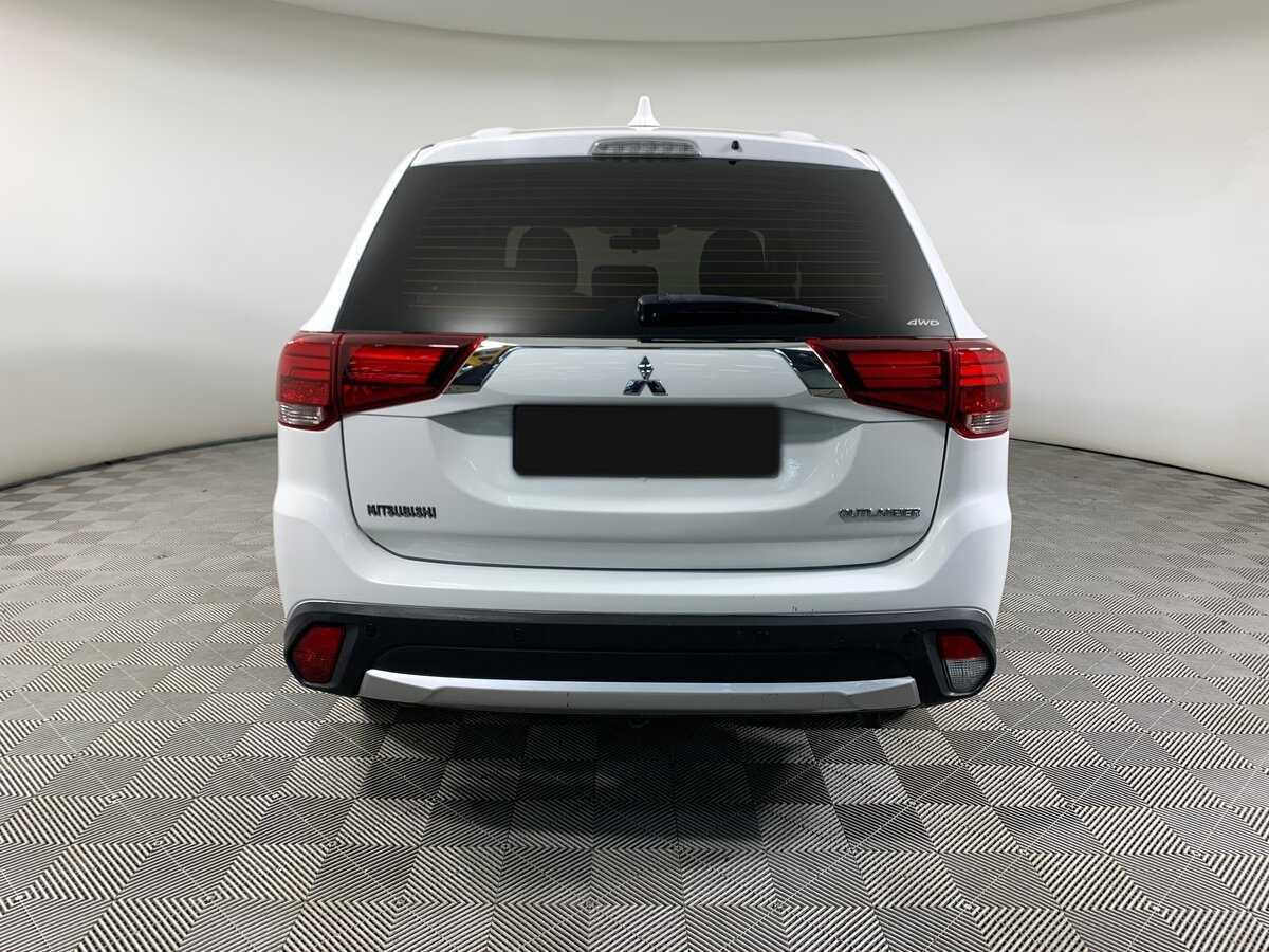 Mitsubishi Outlander, 2017 Фото №6
