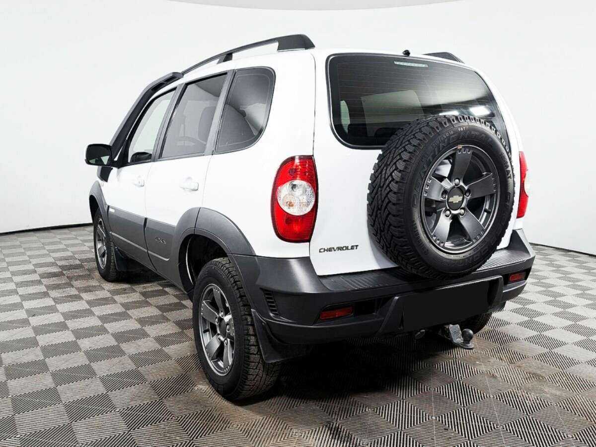 Chevrolet Niva, 2017 Фото №6