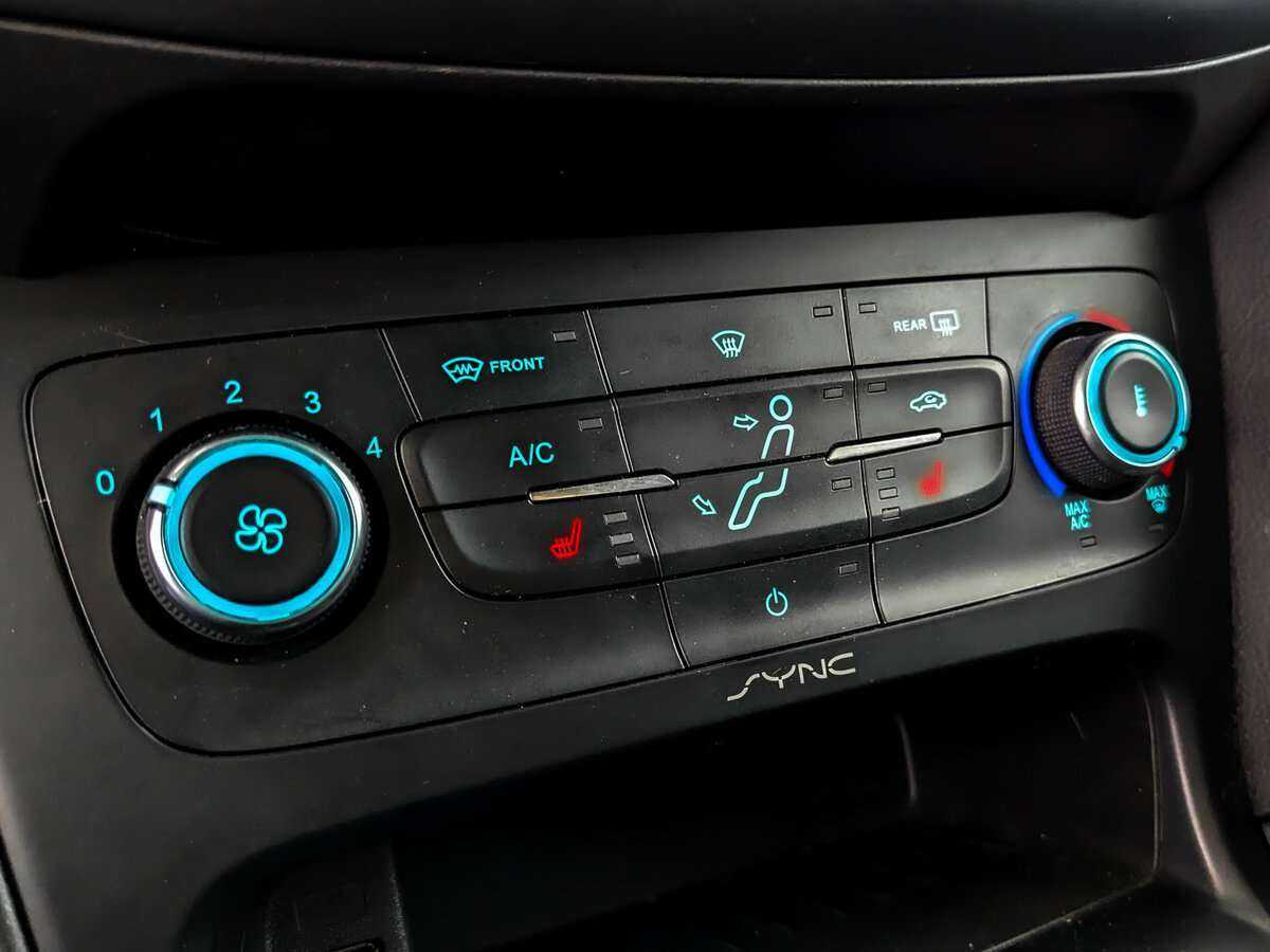 Ford Focus, 2018 Фото №21