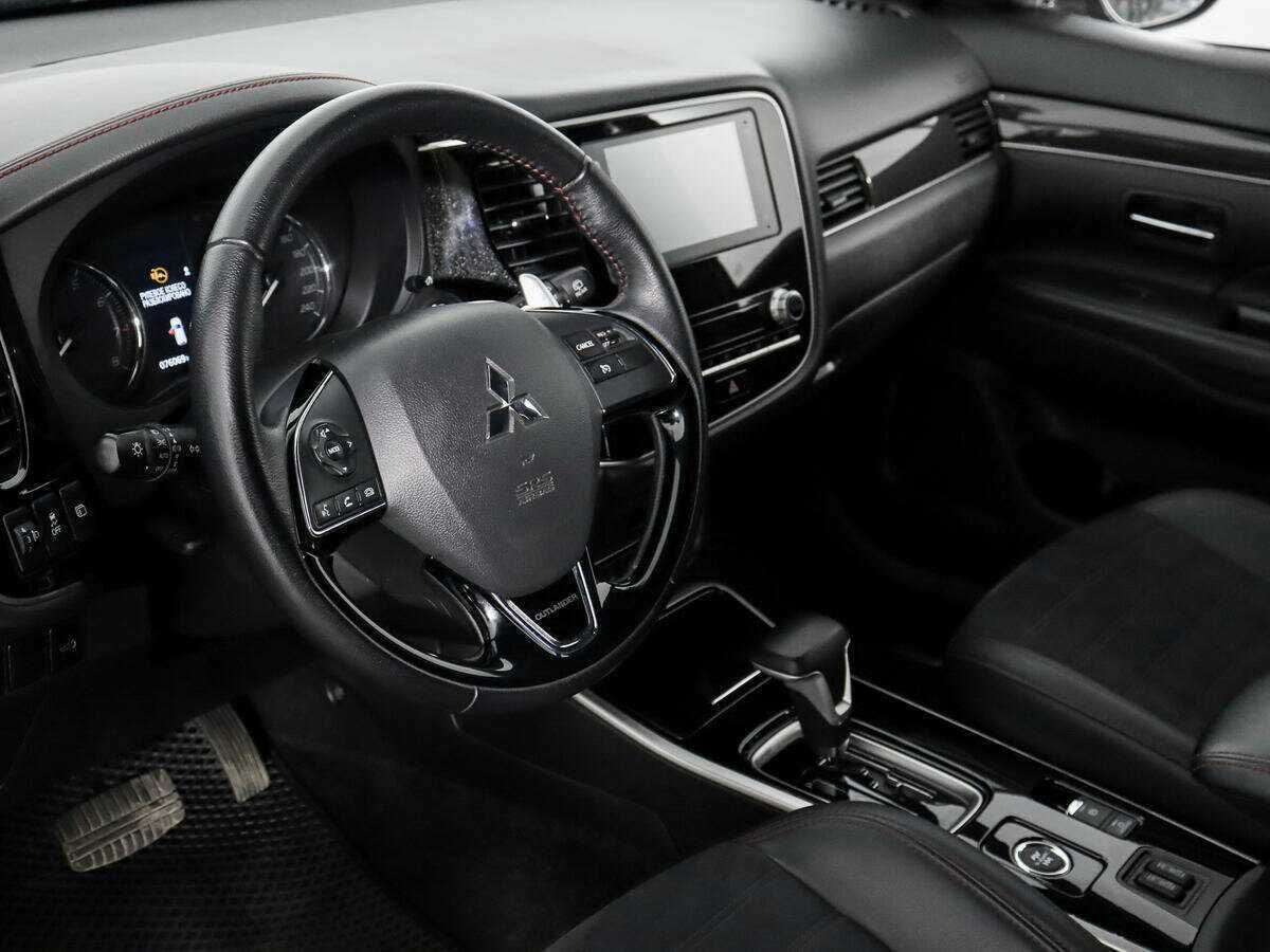 Mitsubishi Outlander, 2020 Фото №9